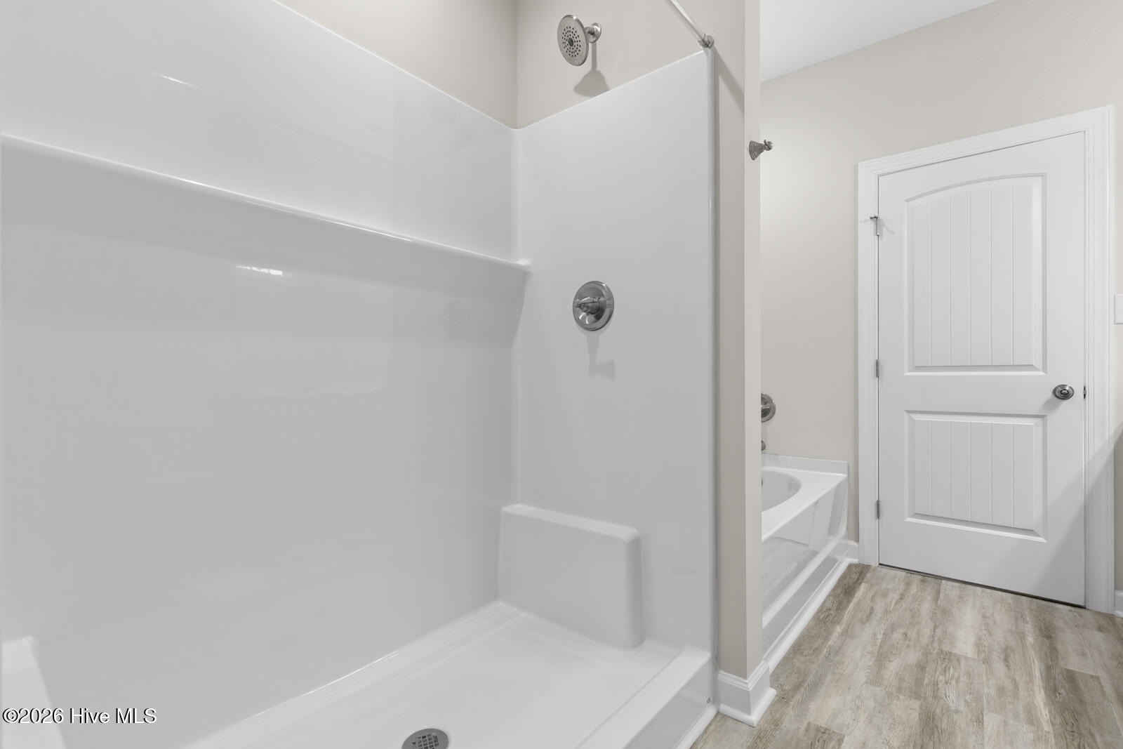 100553181 | Photo 18