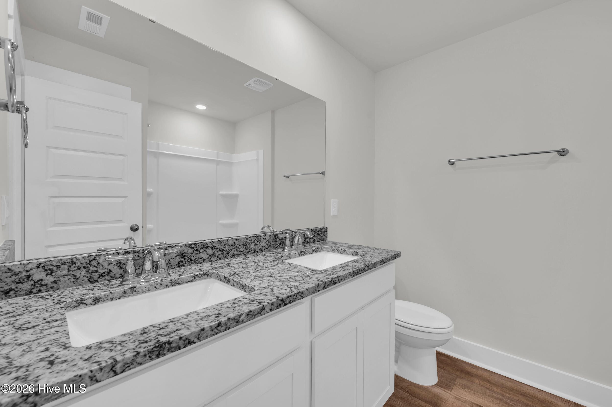 100539457 | Photo 20