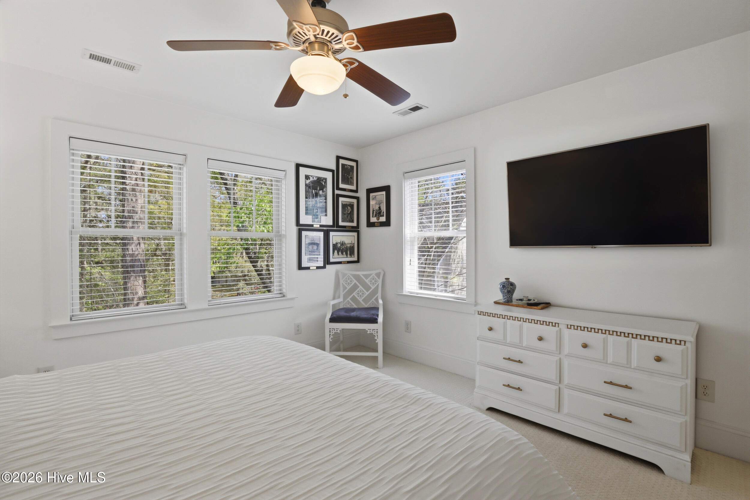 100564961 | Photo 29