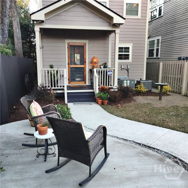 919 E Waldburg Street, Savannah, GA 31401 Listing Photo  26