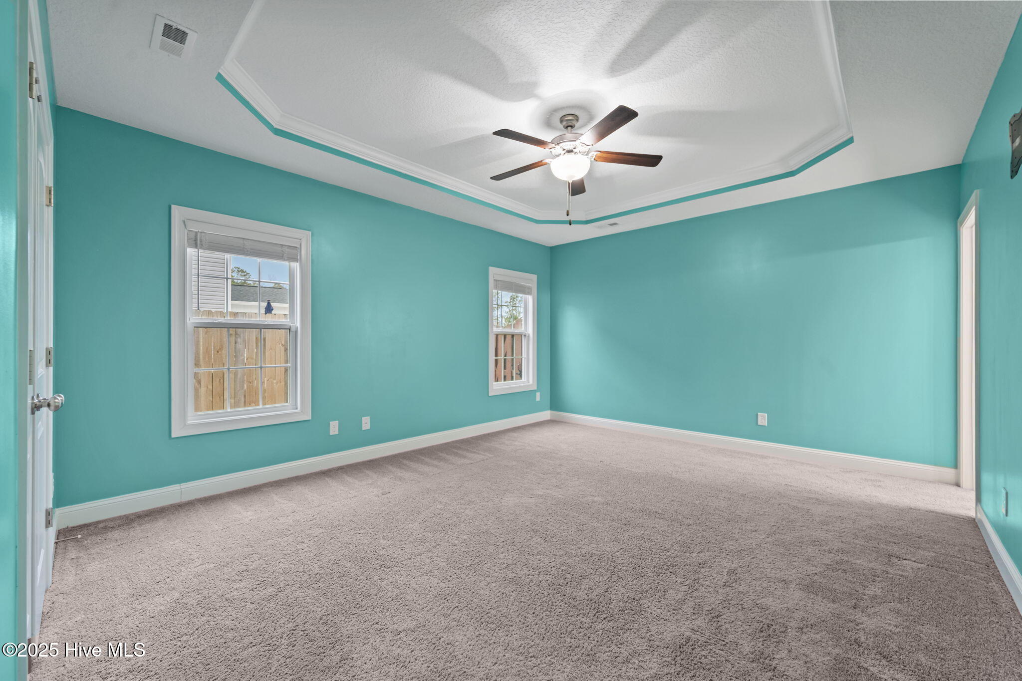 100546681 | Photo 21