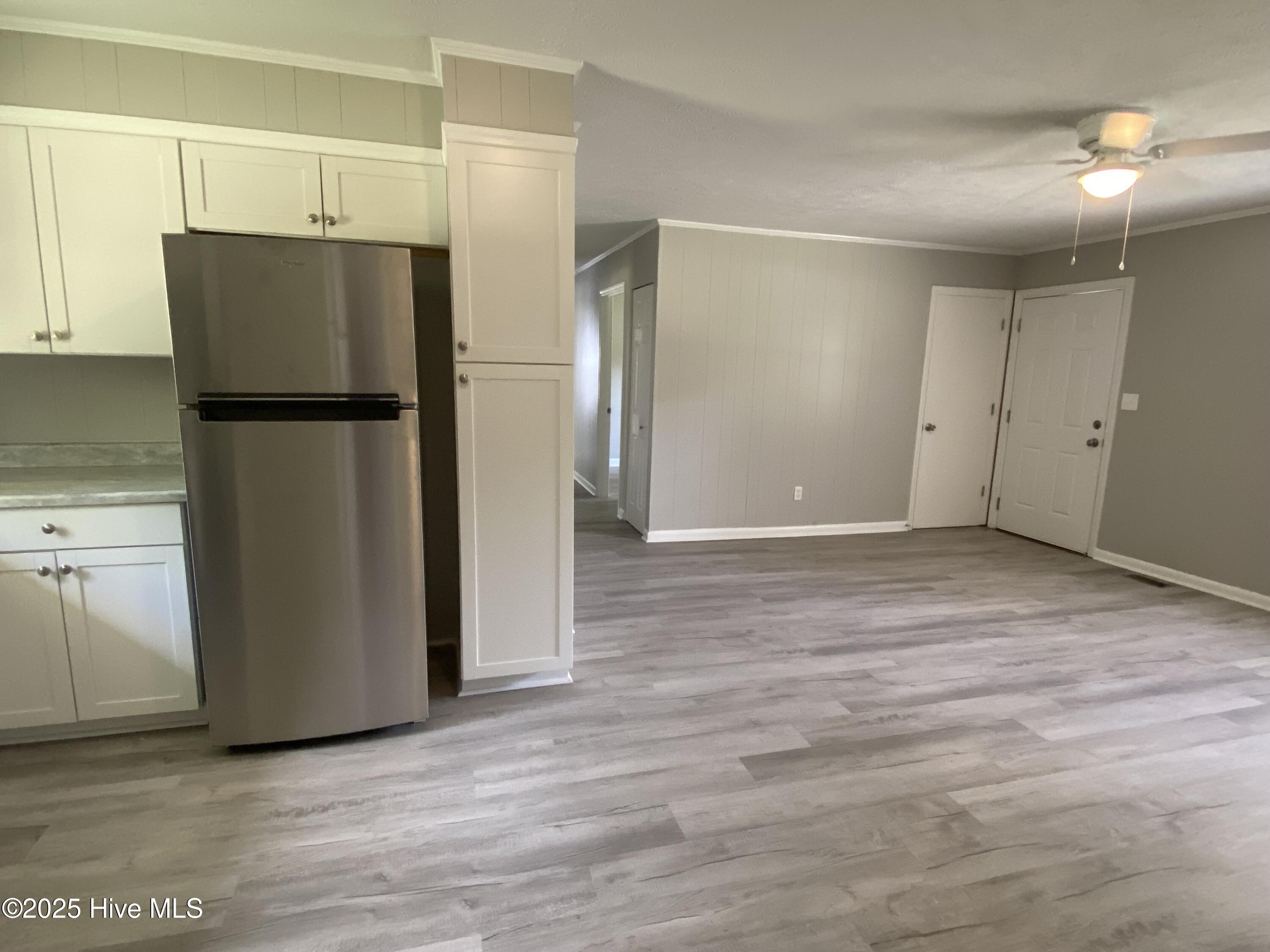 100530577 | Photo 17