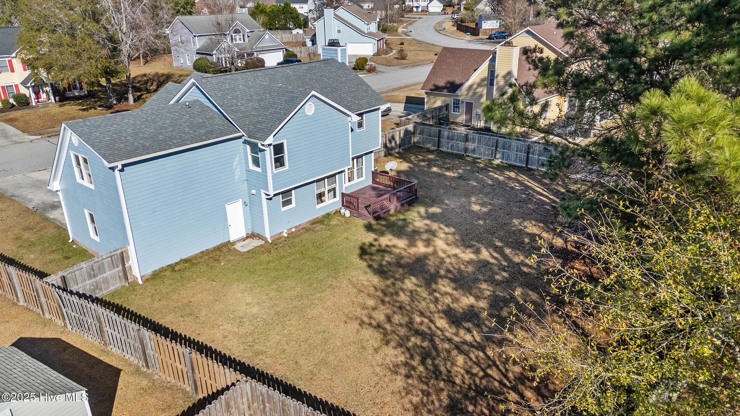 100545439 | Photo 42