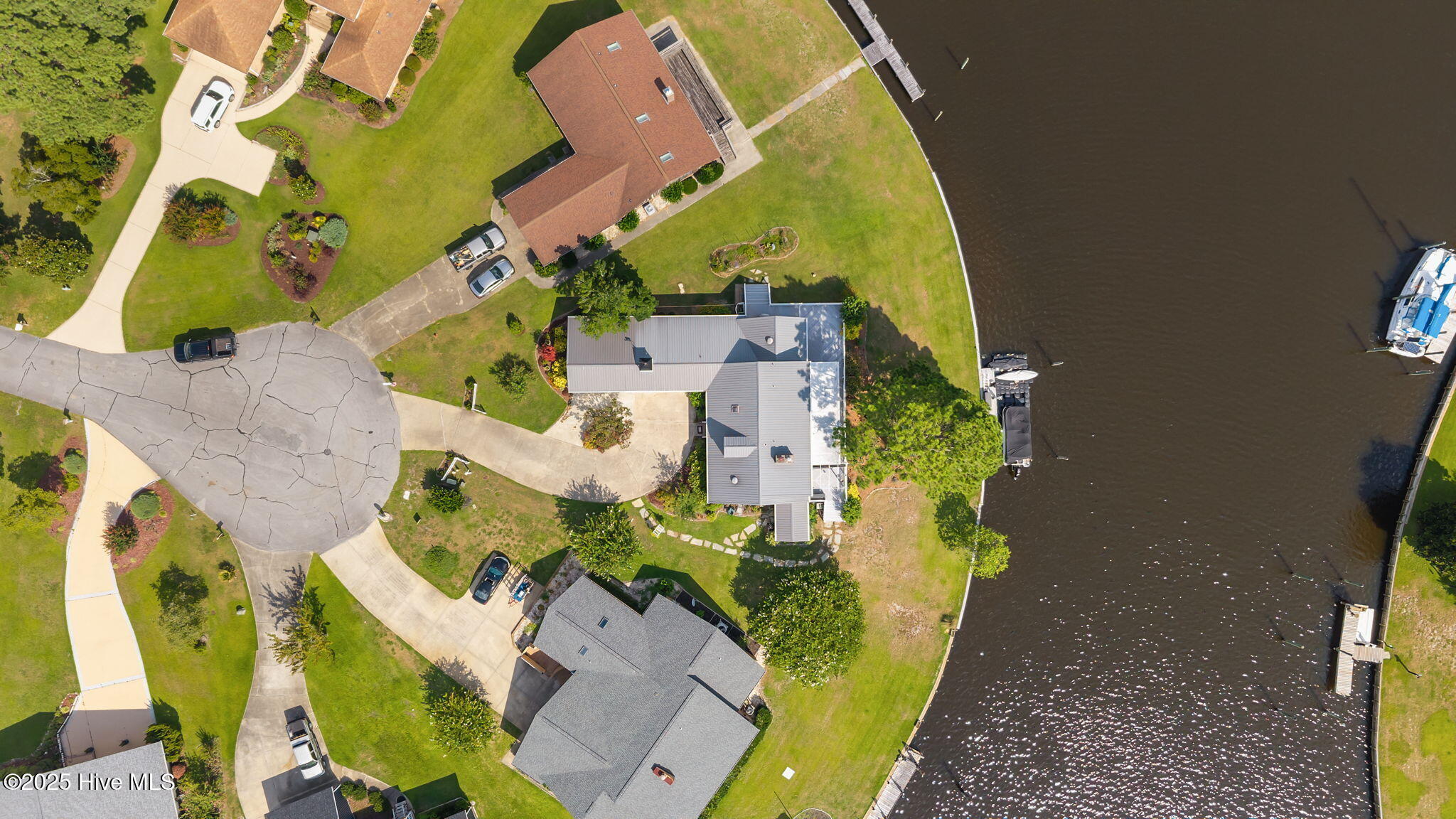 6000 Cassowary Lane,New Bern