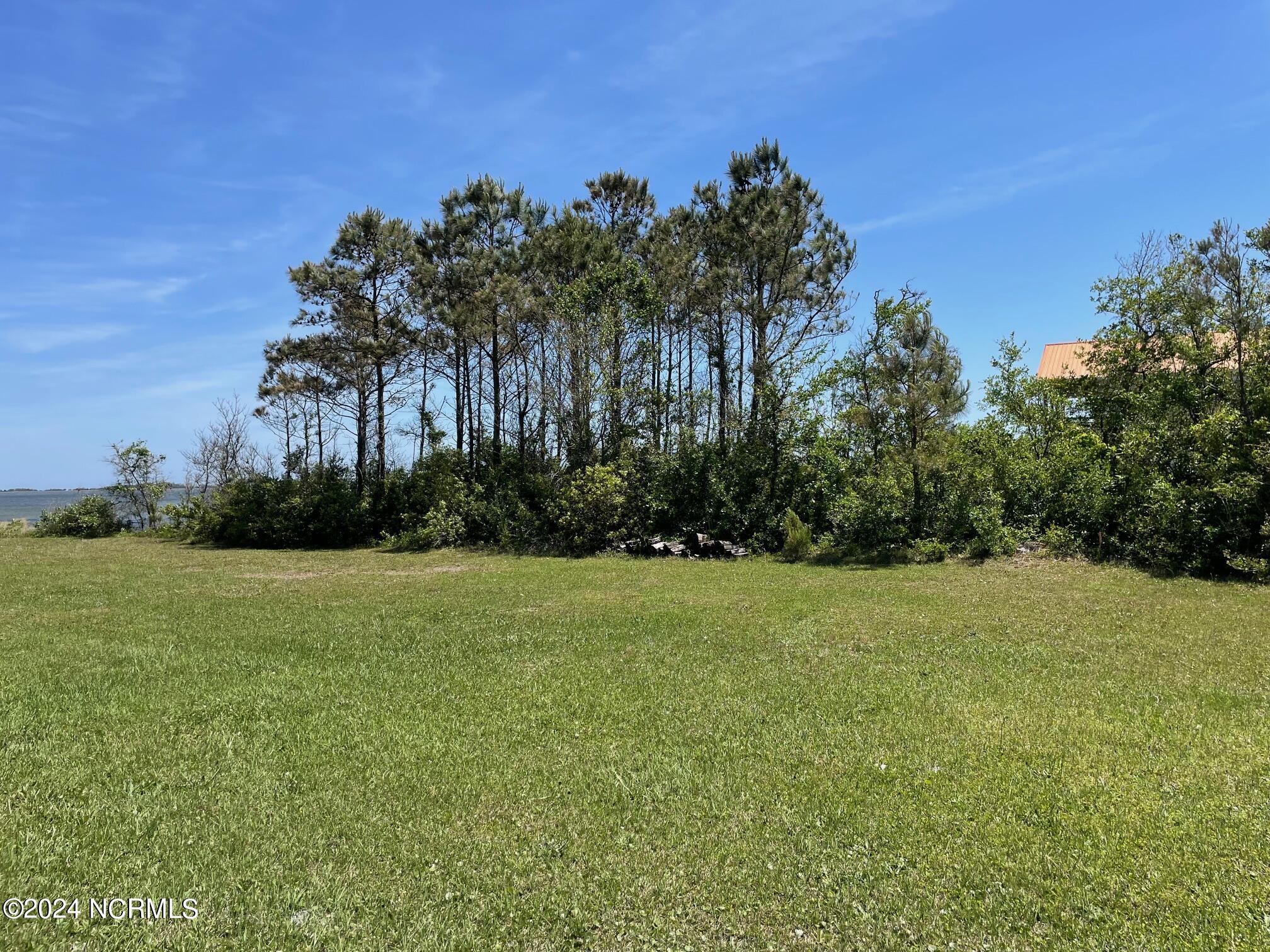 2524 Cedar Island Road,Cedar Island