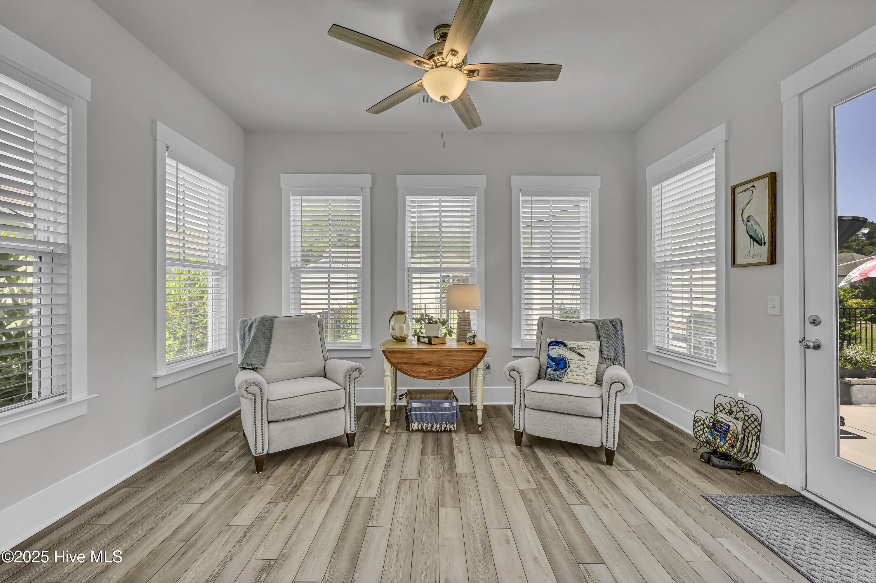 100517426 | Photo 32