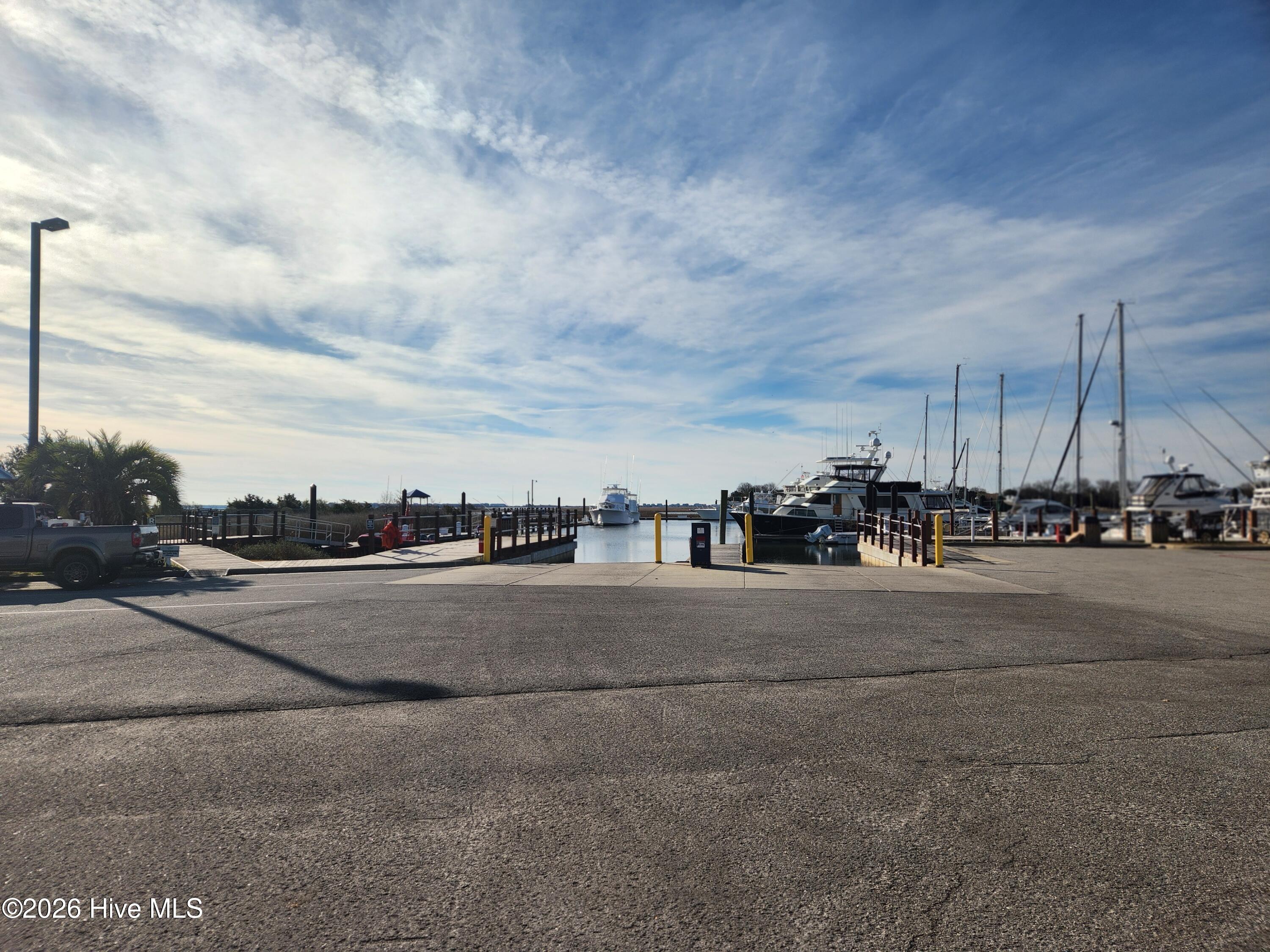 100550453 | Photo 34