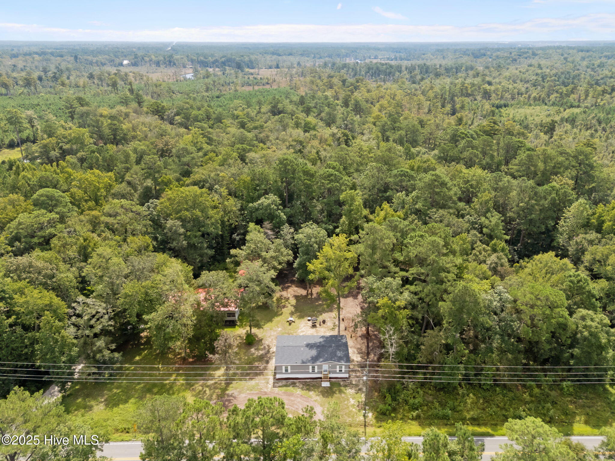 100522935 | Photo 43