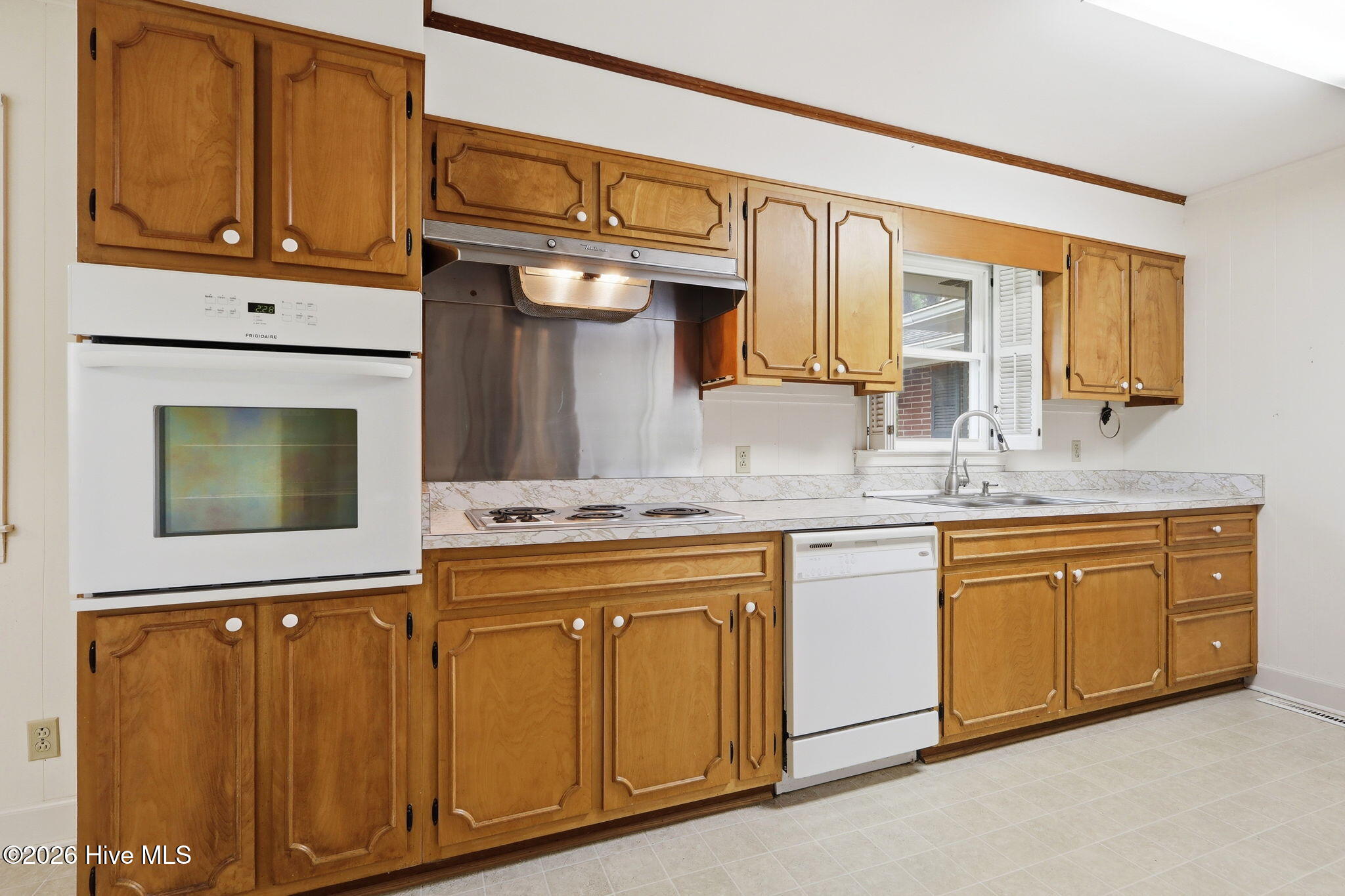 3030 Fairway Road,Morehead City