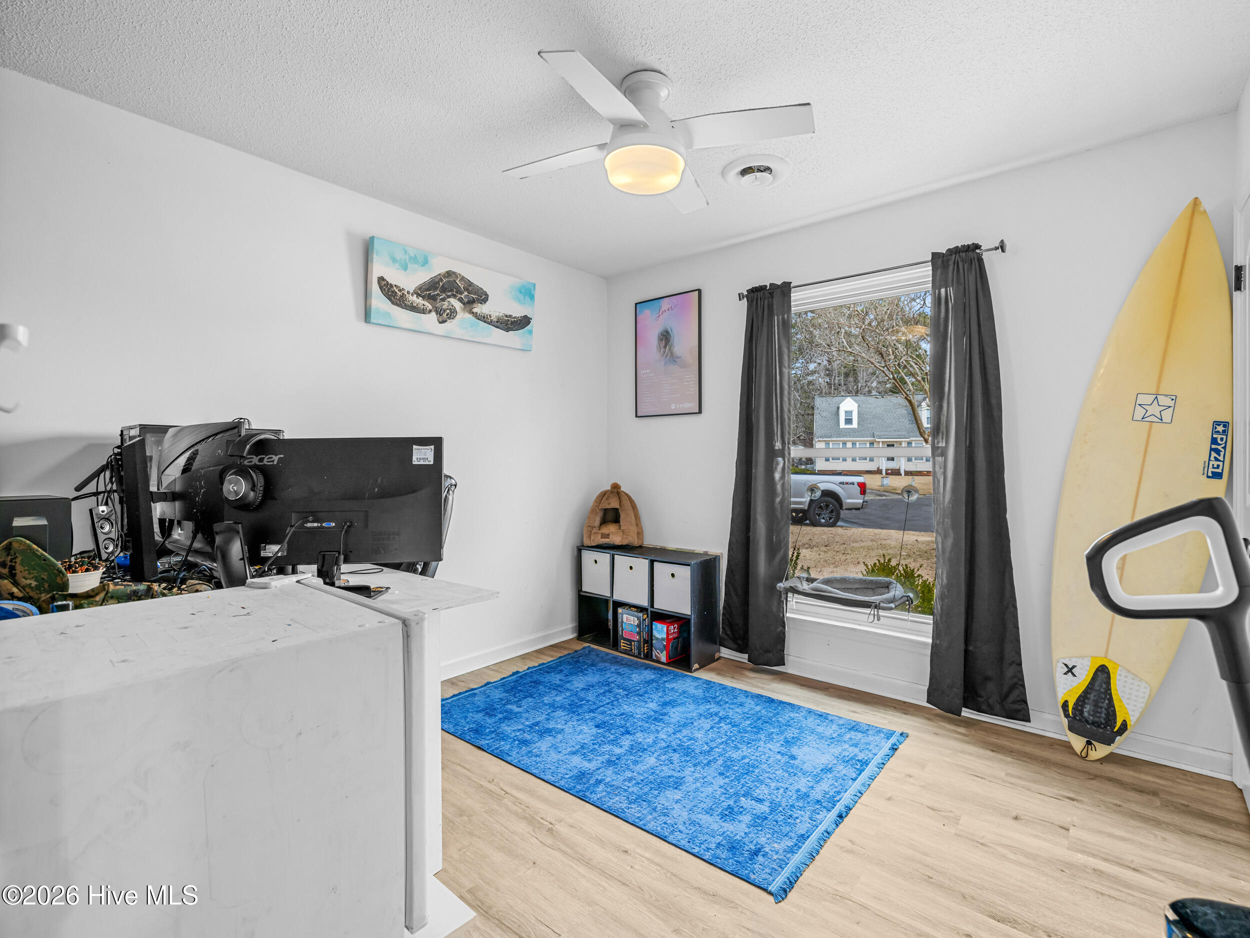 100556726 | Photo 43