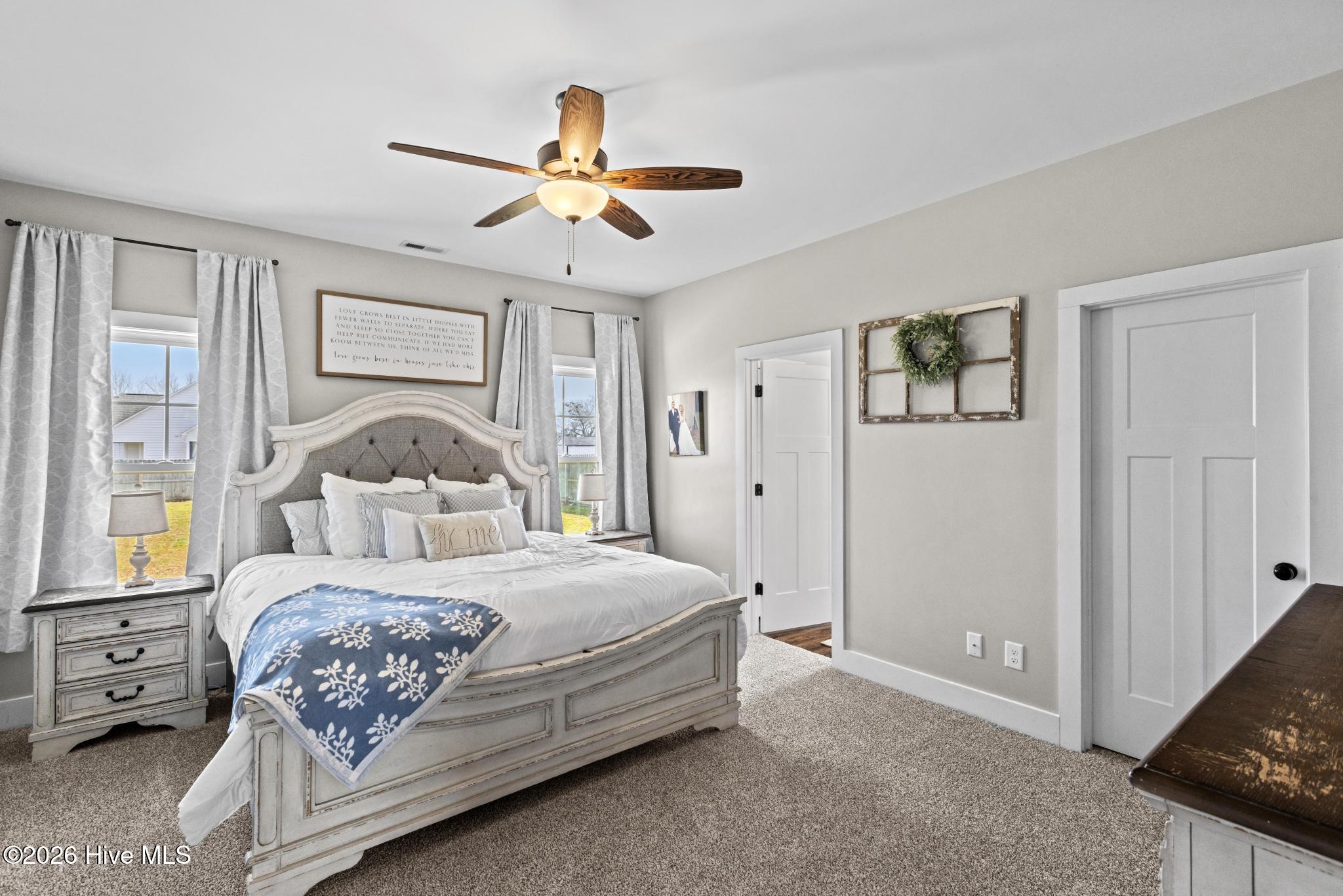 100559843 | Photo 21