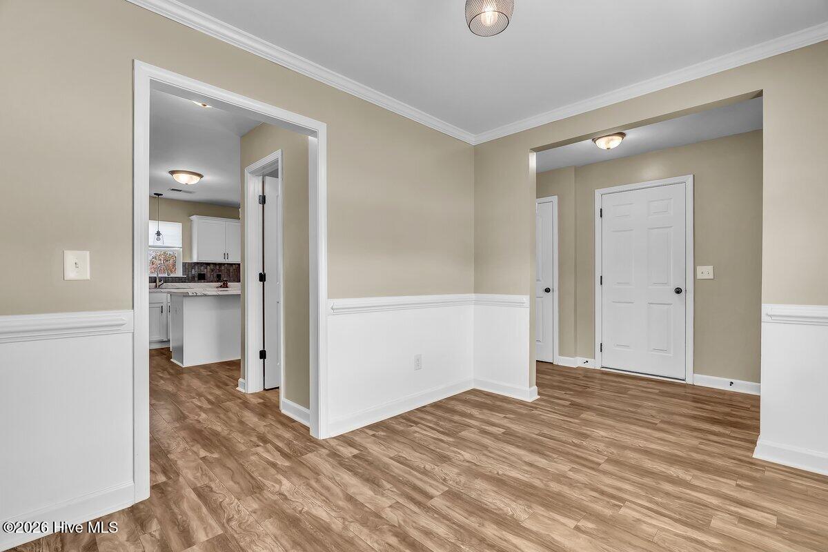 100558993 | Photo 11