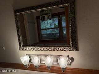 100585101 | Photo 14