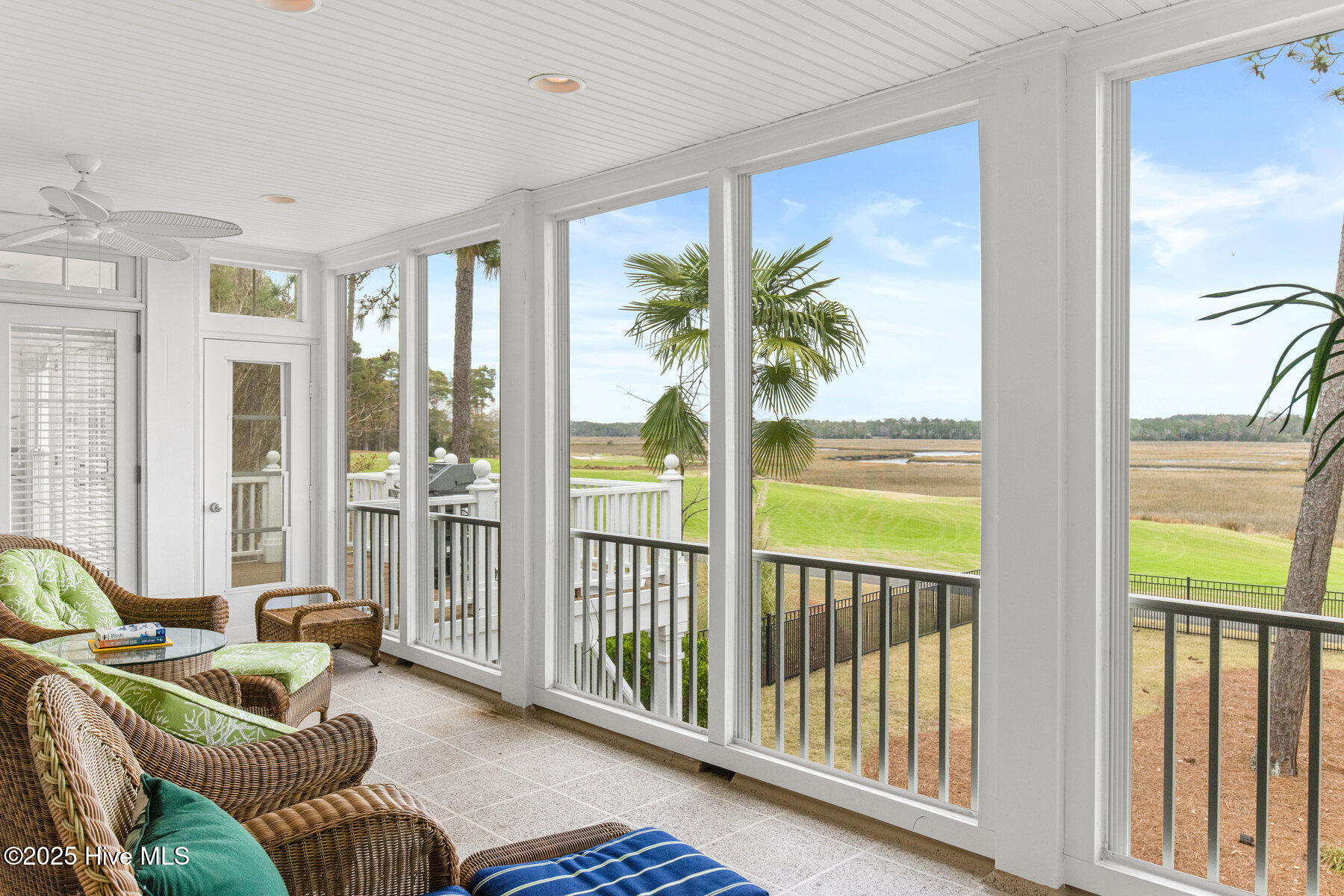 100544952 | Photo 11