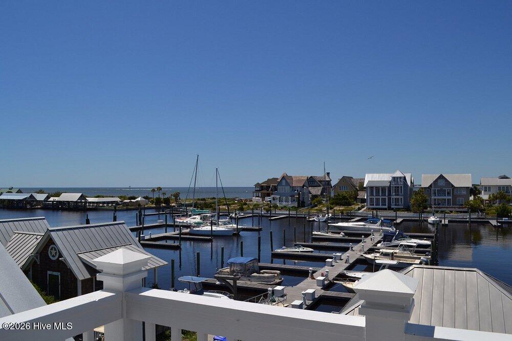 100559569 | Photo 63