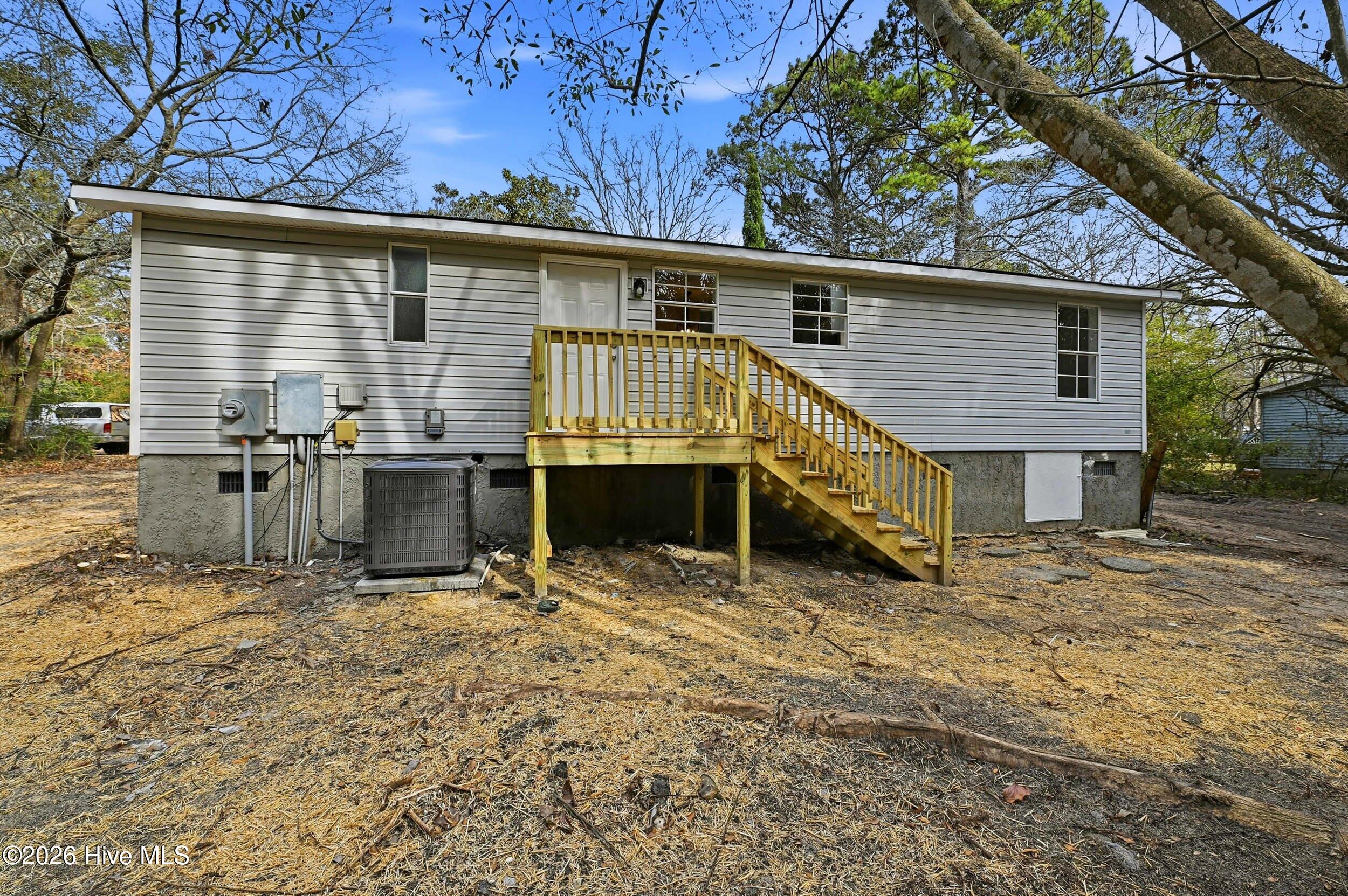 100552773 | Photo 26