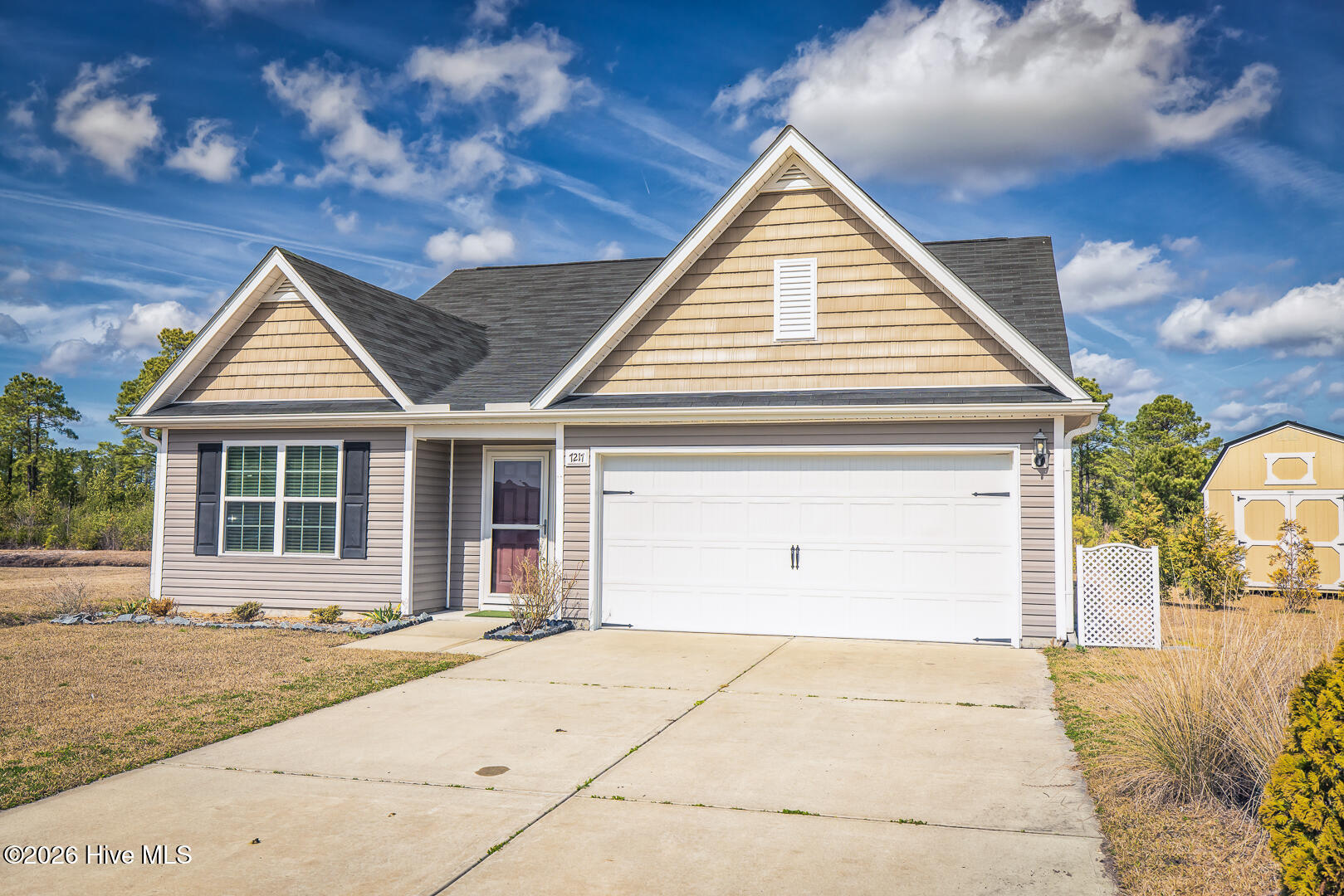 100558342 | Photo 77