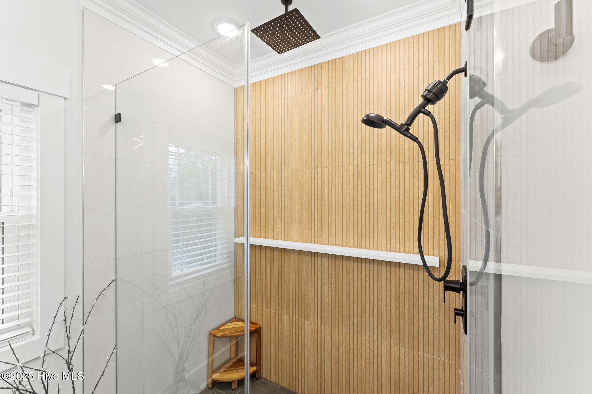 100559638 | Photo 67