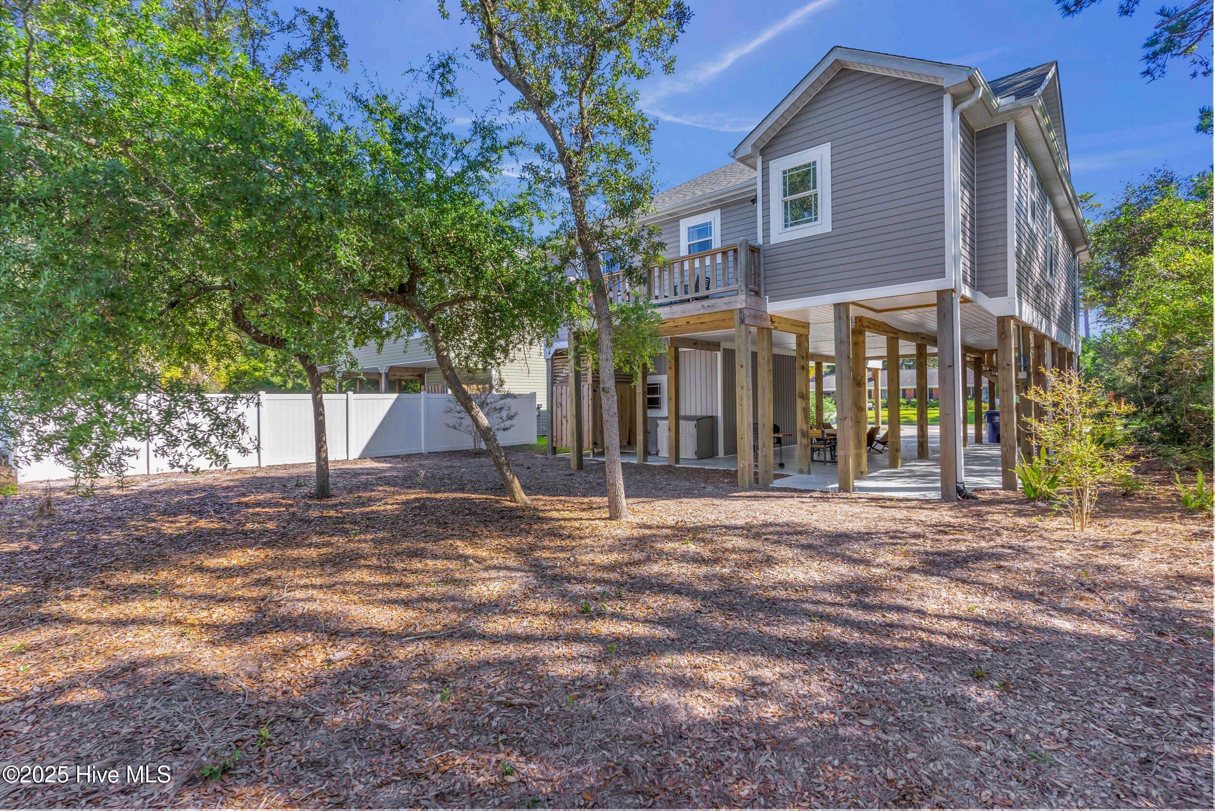 100537847 | Photo 37