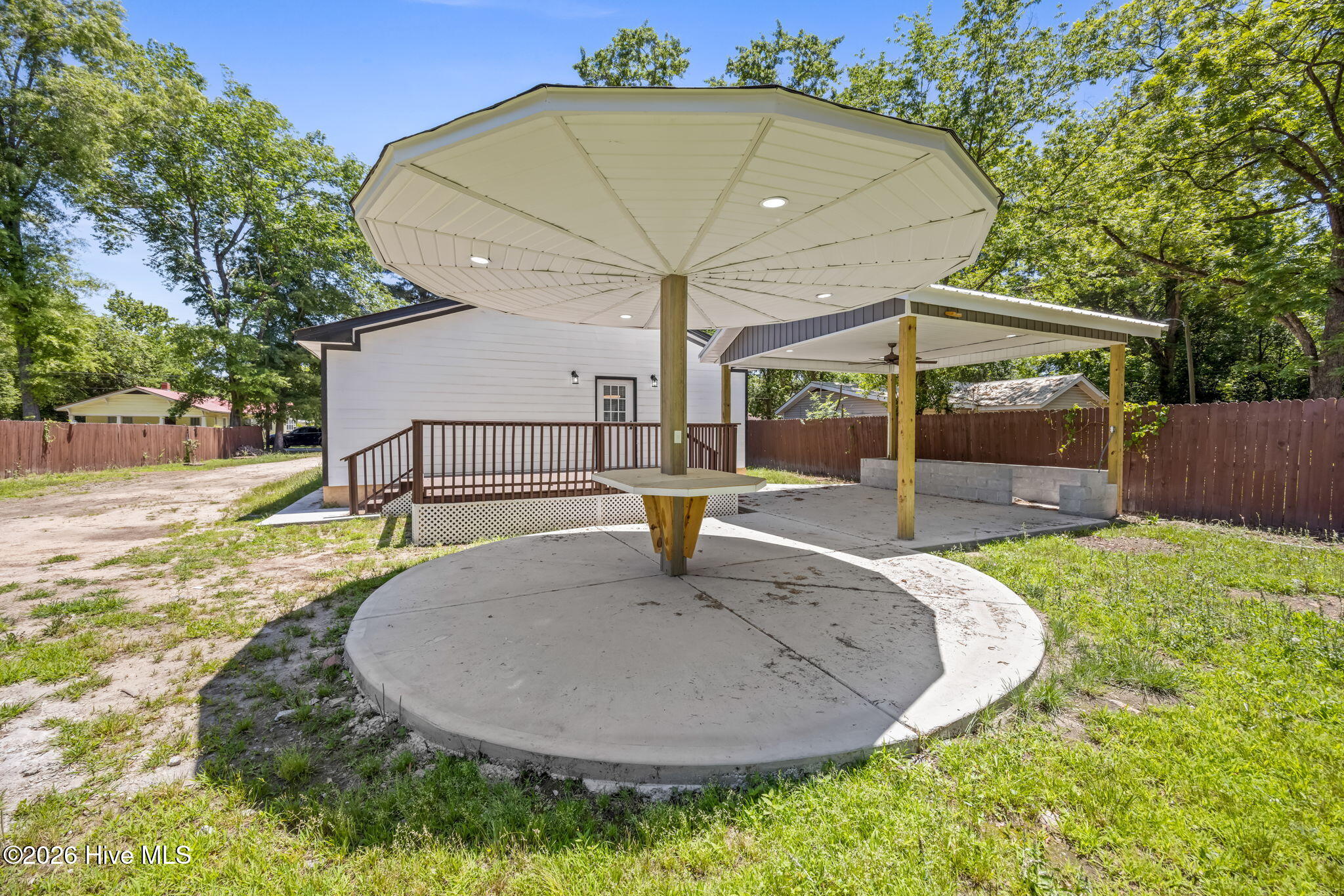 39-web-or-mls-1917 Haynie Drive-13