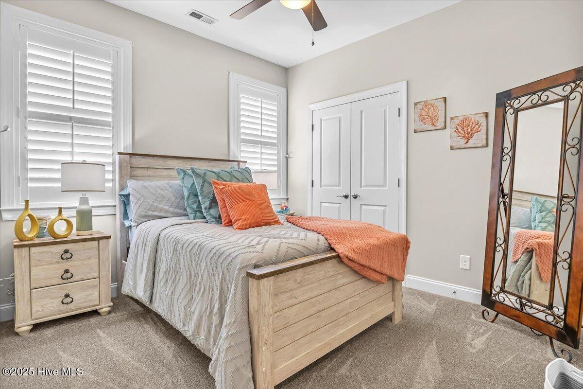 100544439 | Photo 37