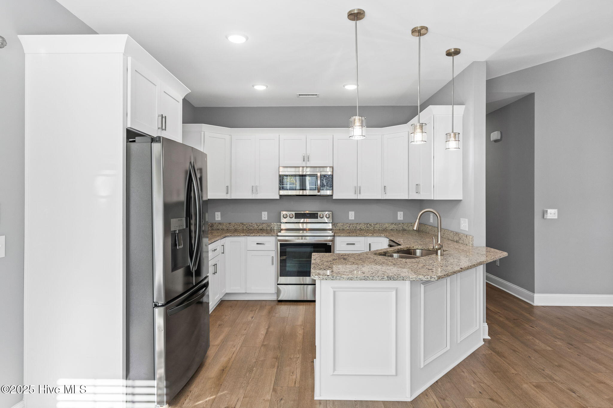 100544507 | Photo 20