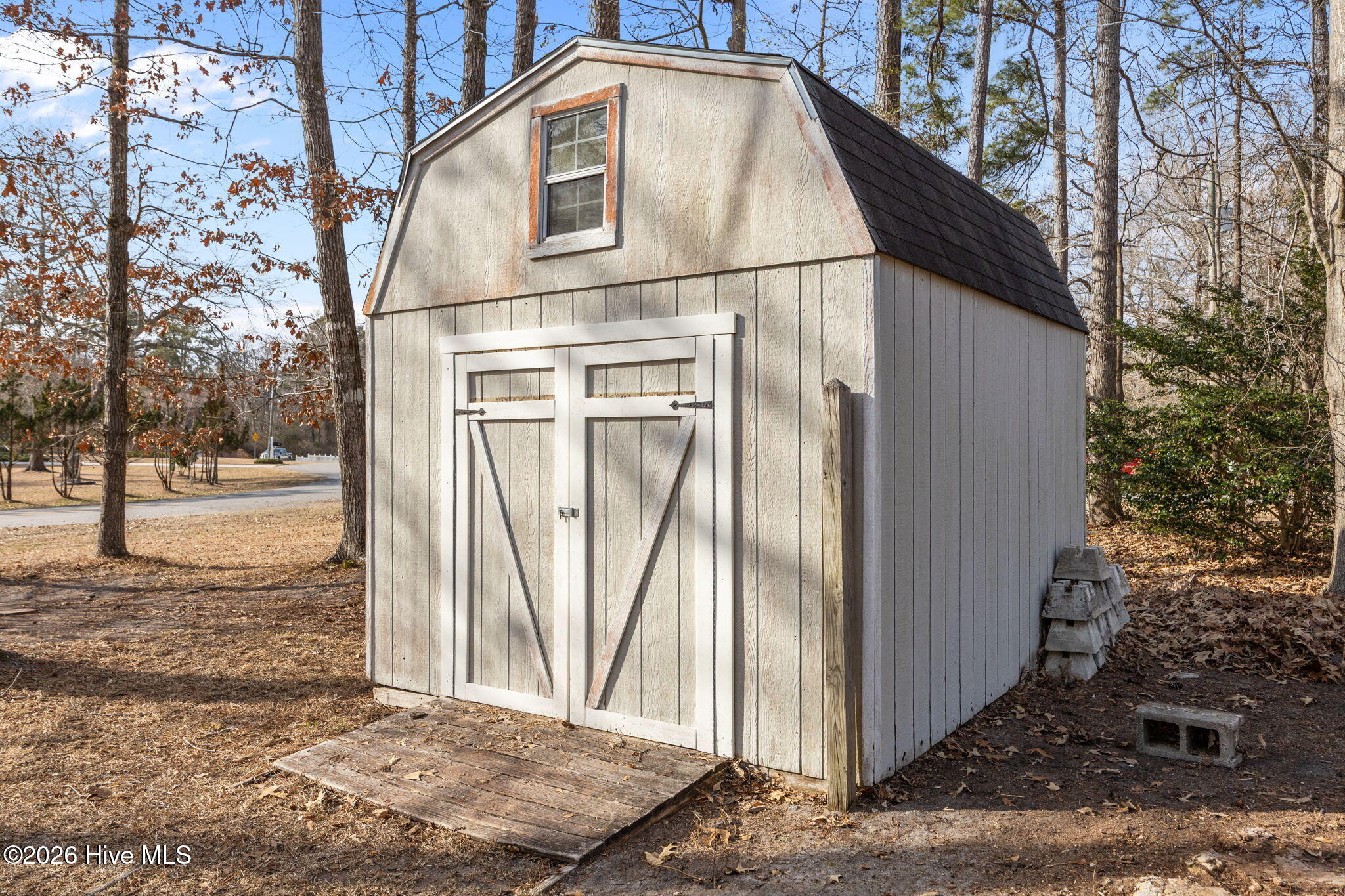 100552786 | Photo 30