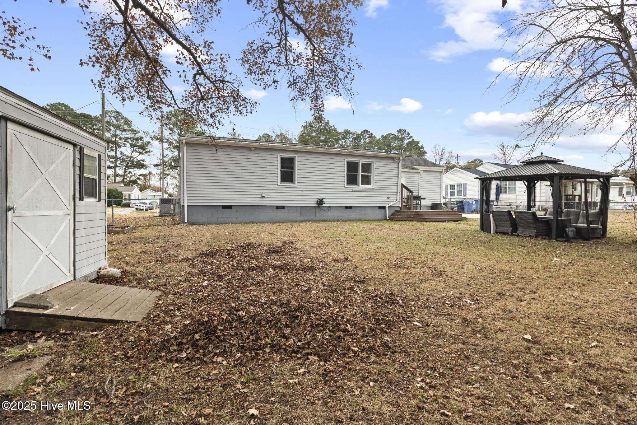 100546254 | Photo 32