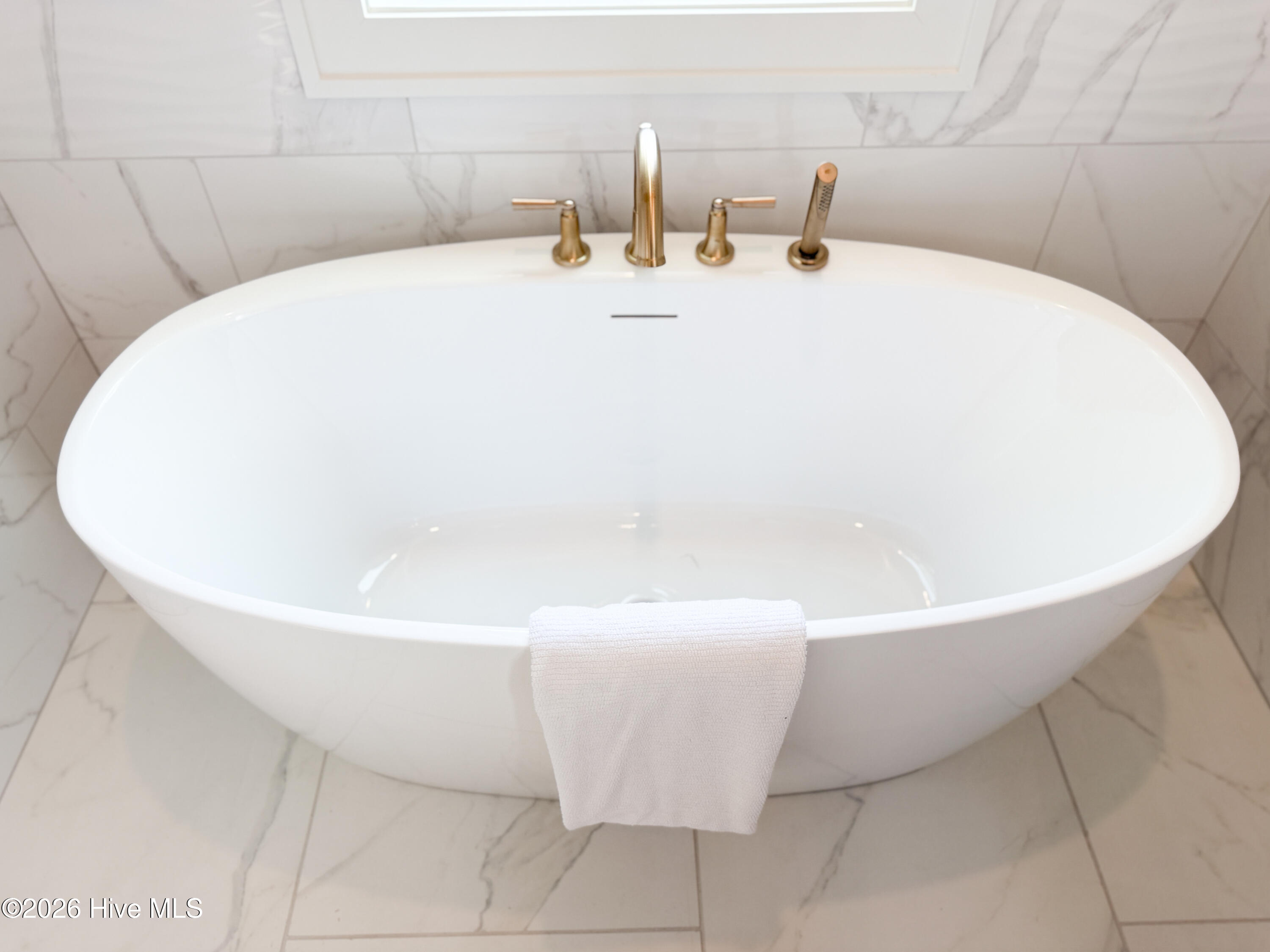 137 Great Oak Drive, Hampstead, NC, 28443