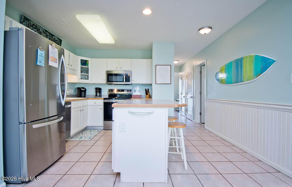 100560263 | Photo 11