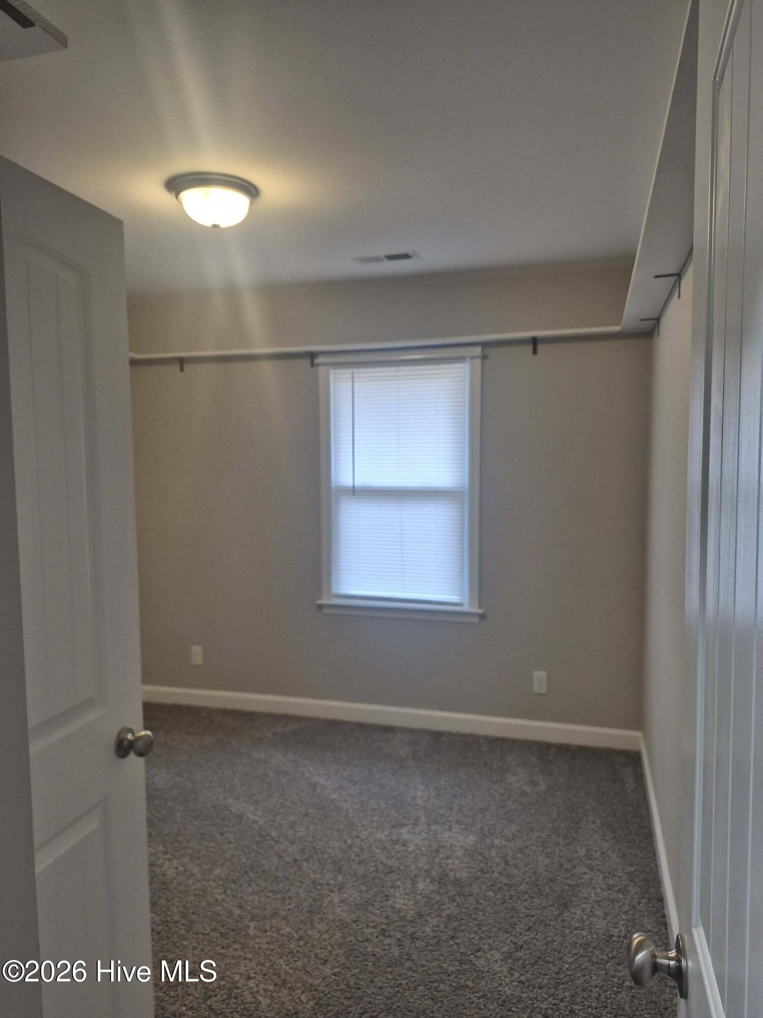 100547515 | Photo 15