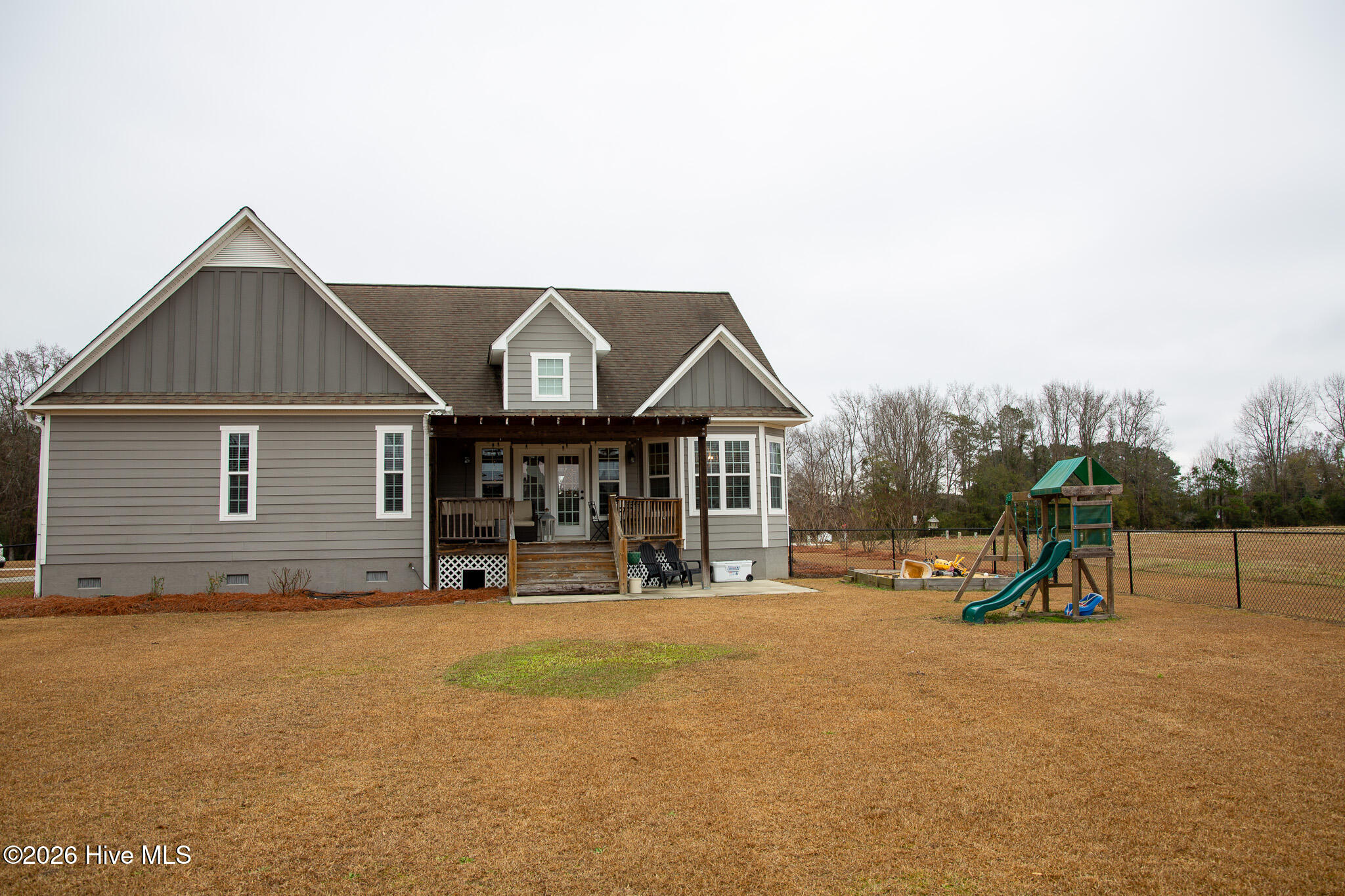 100550519 | Photo 43