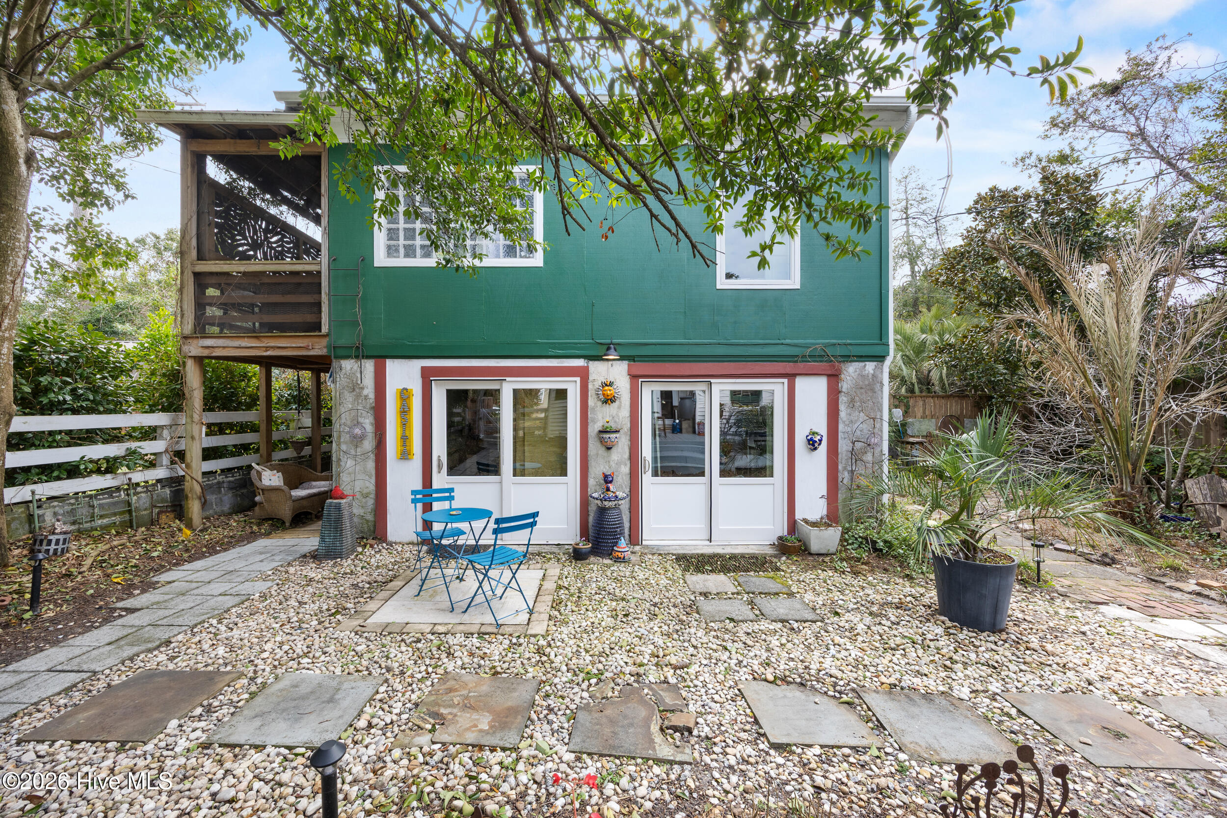 100559586 | Photo 34