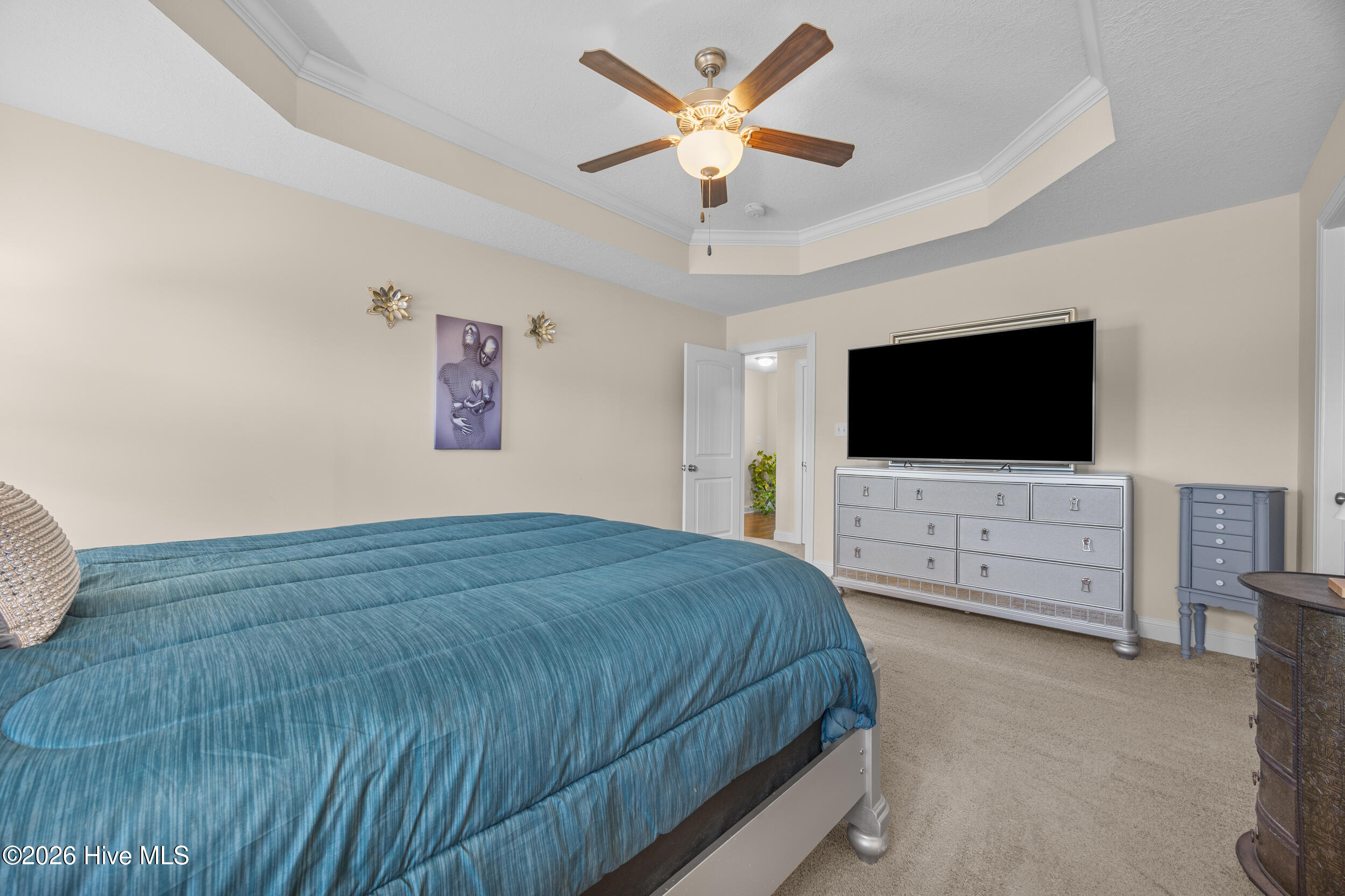 100567416 | Photo 26