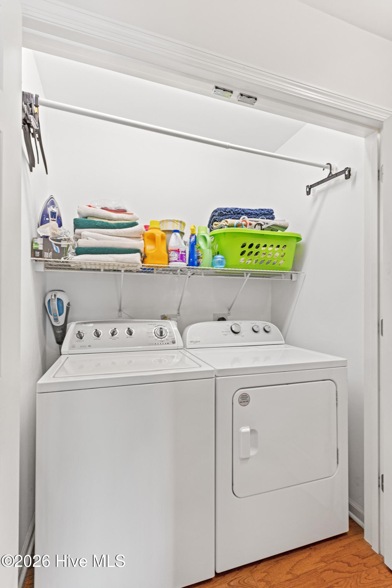 100554021 | Photo 31