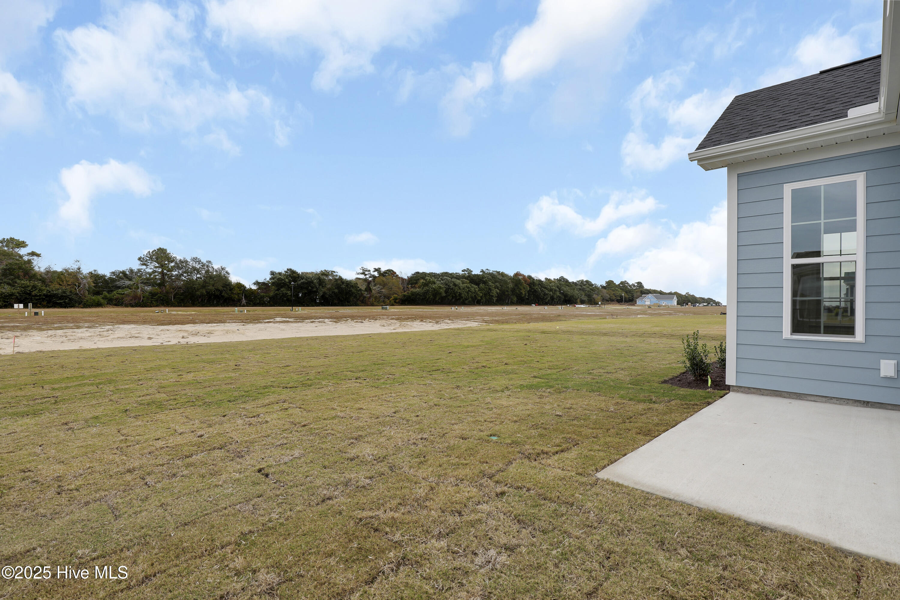 100522445 | Photo 26