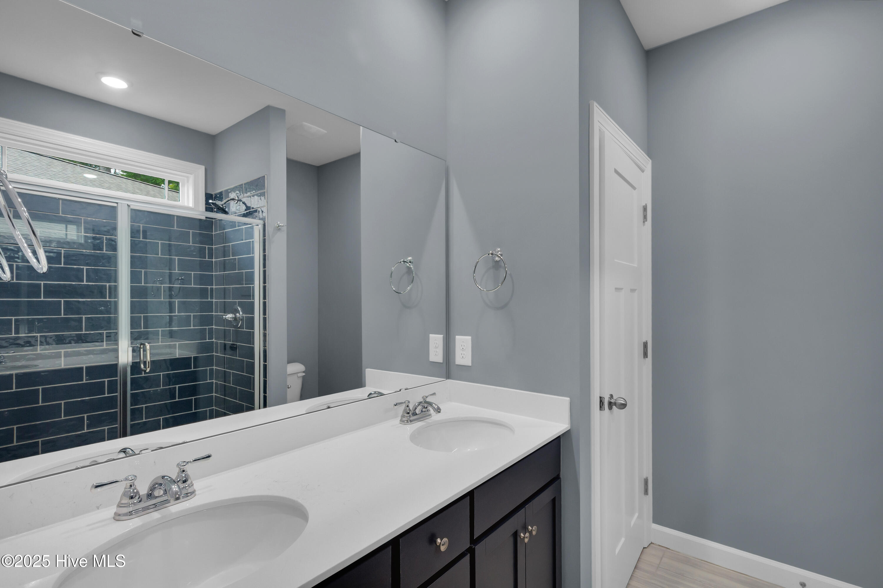 320 Camp Creek Drive,Oriental