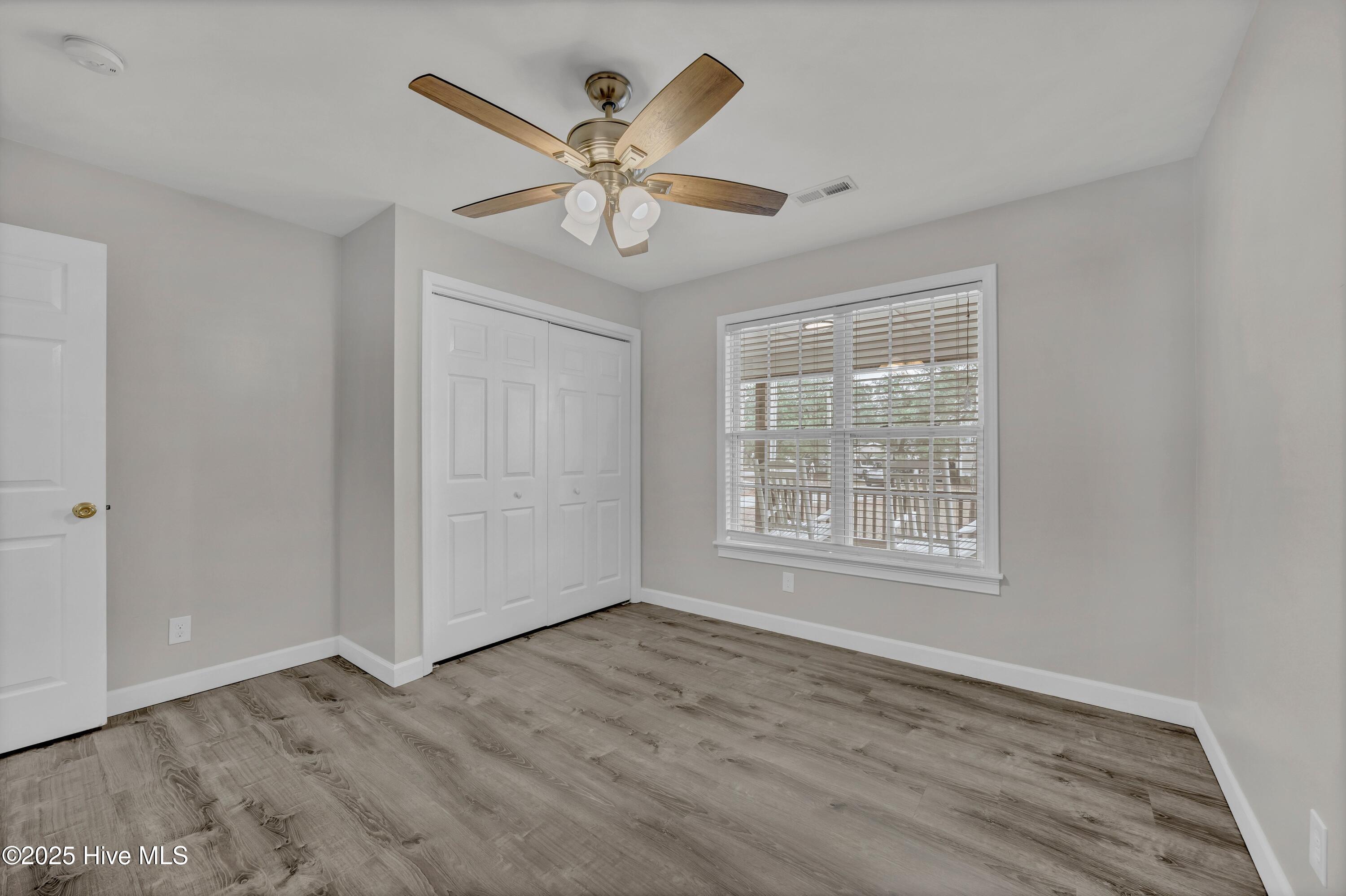 100546992 | Photo 18