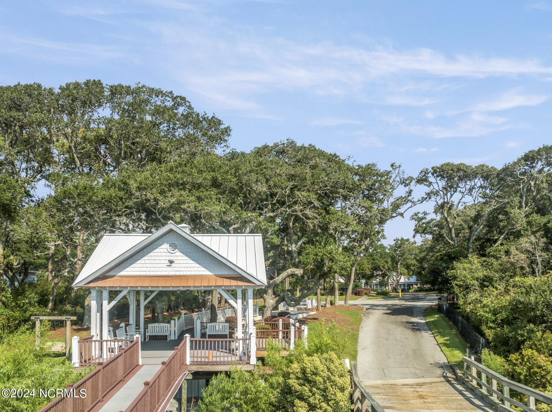 100524622 | Photo 79