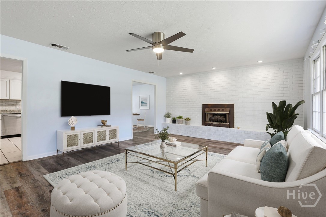 Great Room, Staged AI