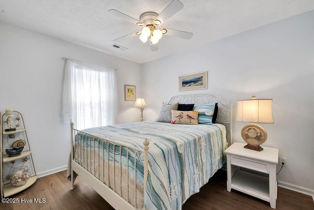 100541367 | Photo 18