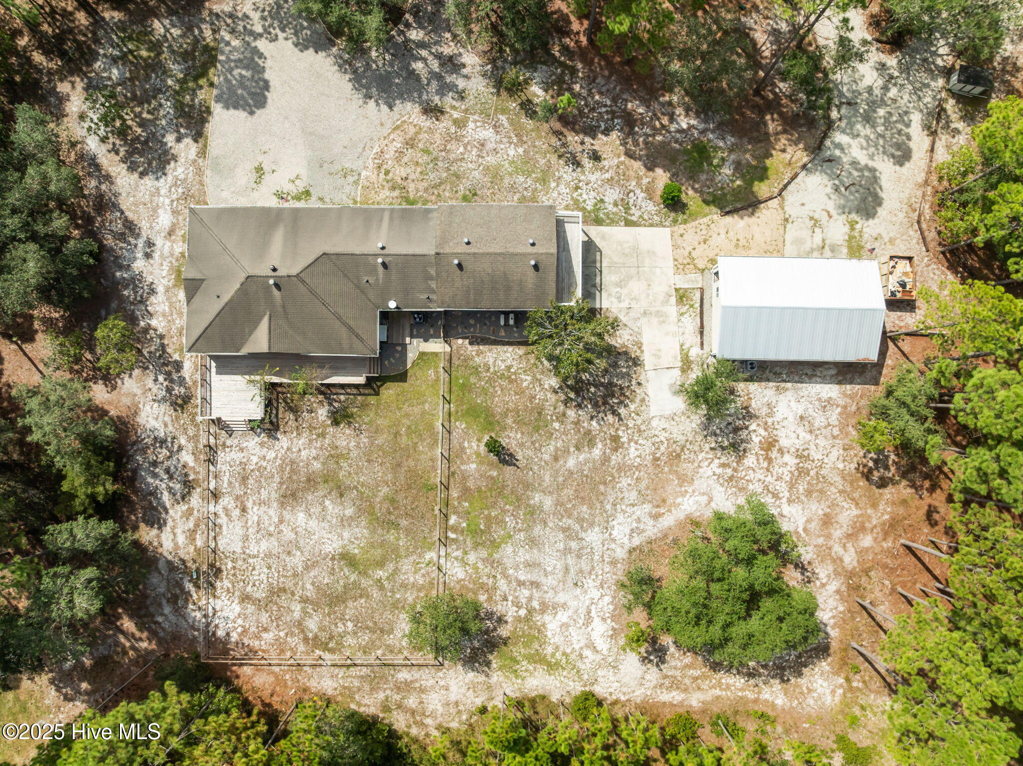 100551658 | Photo 45