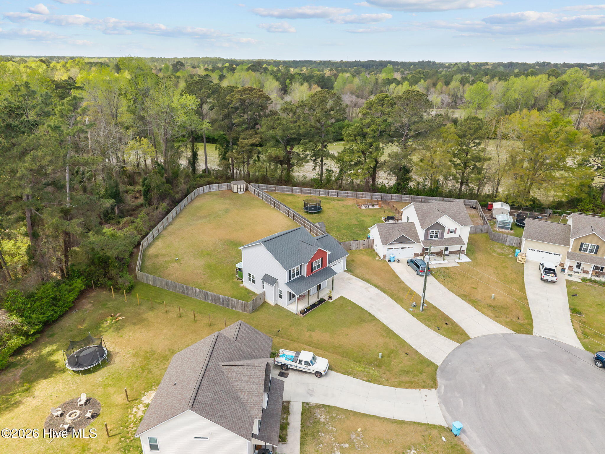 100564221 | Photo 46