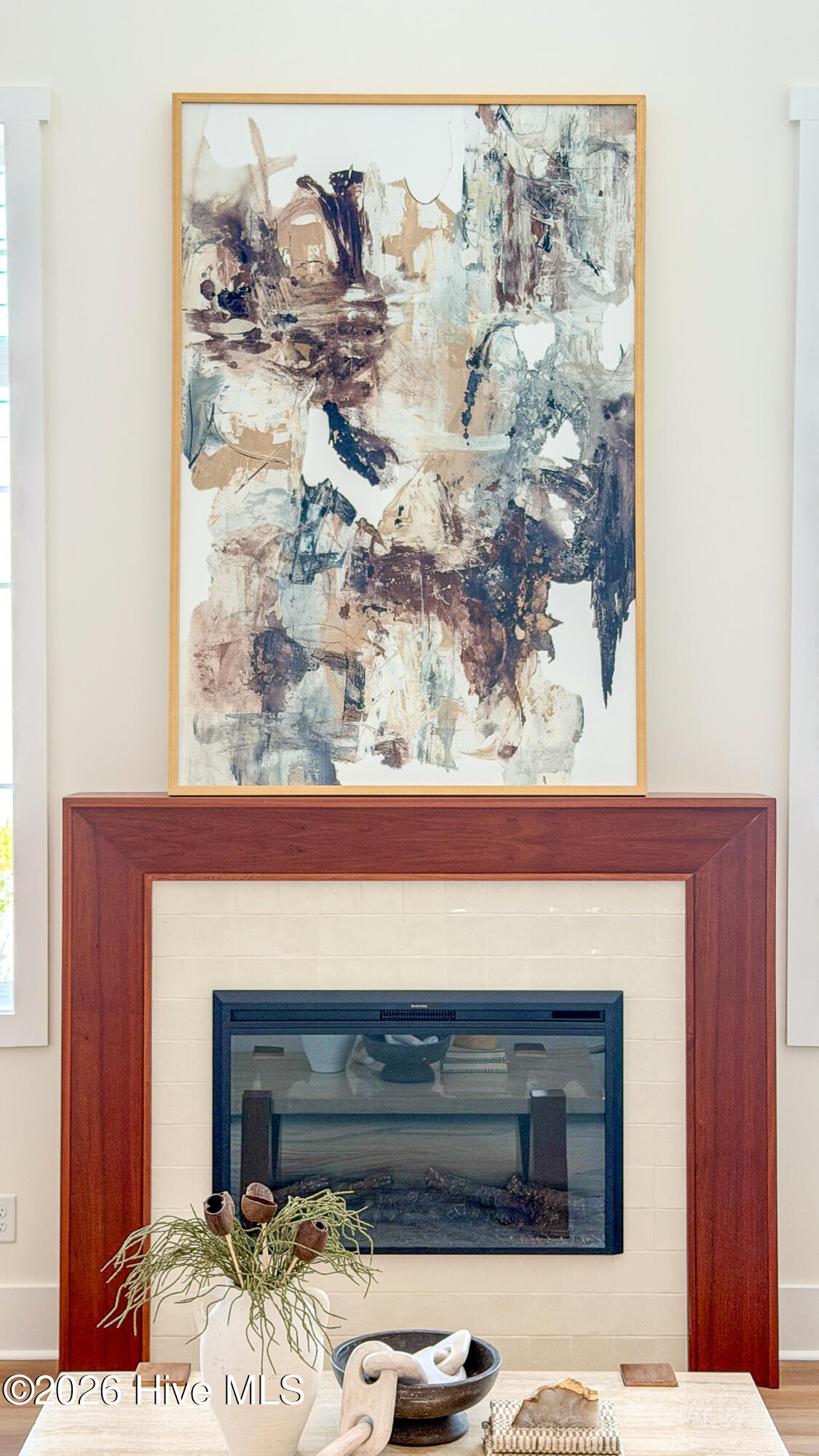 100564913 | Photo 15