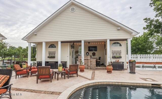 100515842 | Photo 44