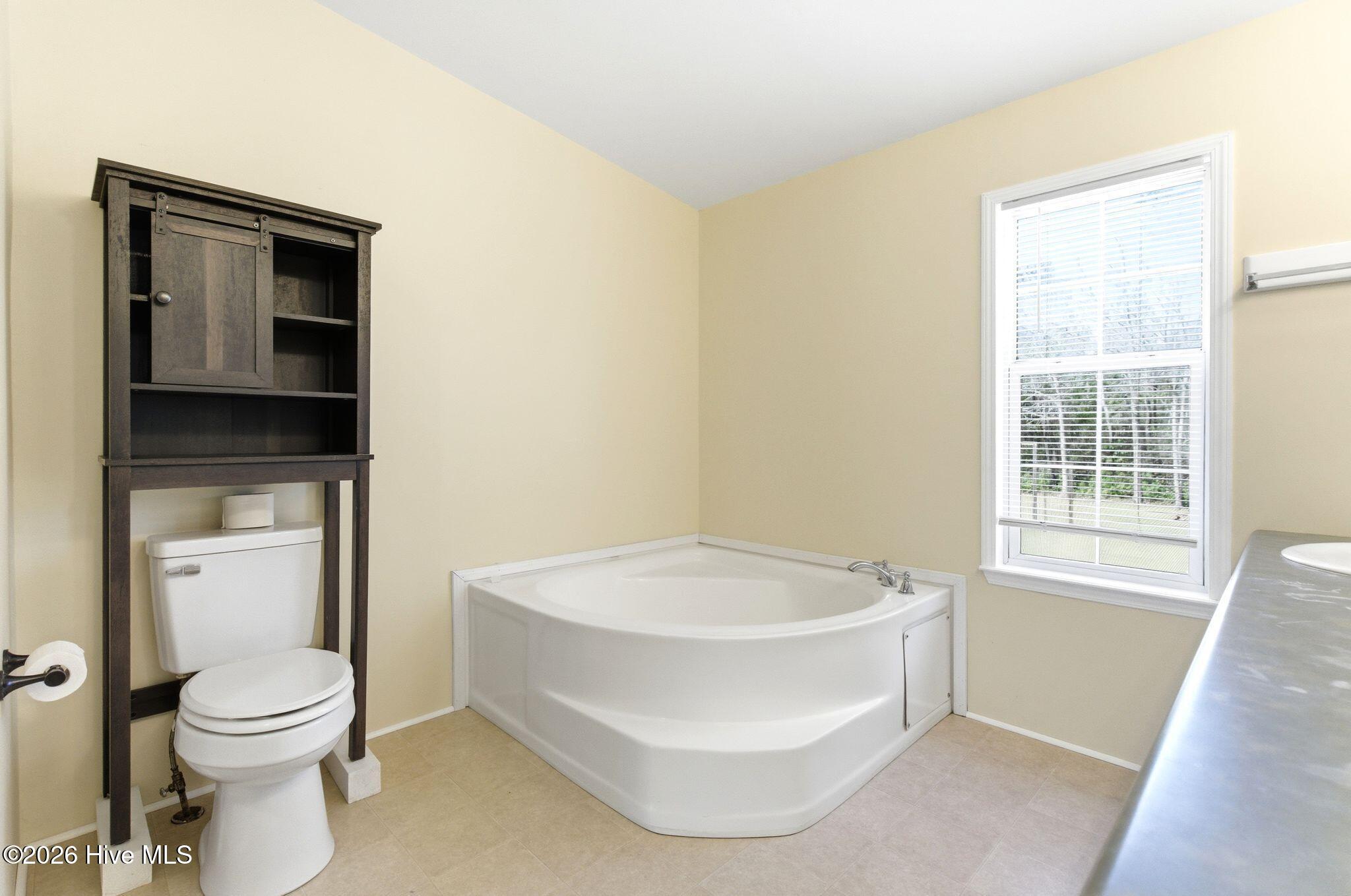 100561551 | Photo 34