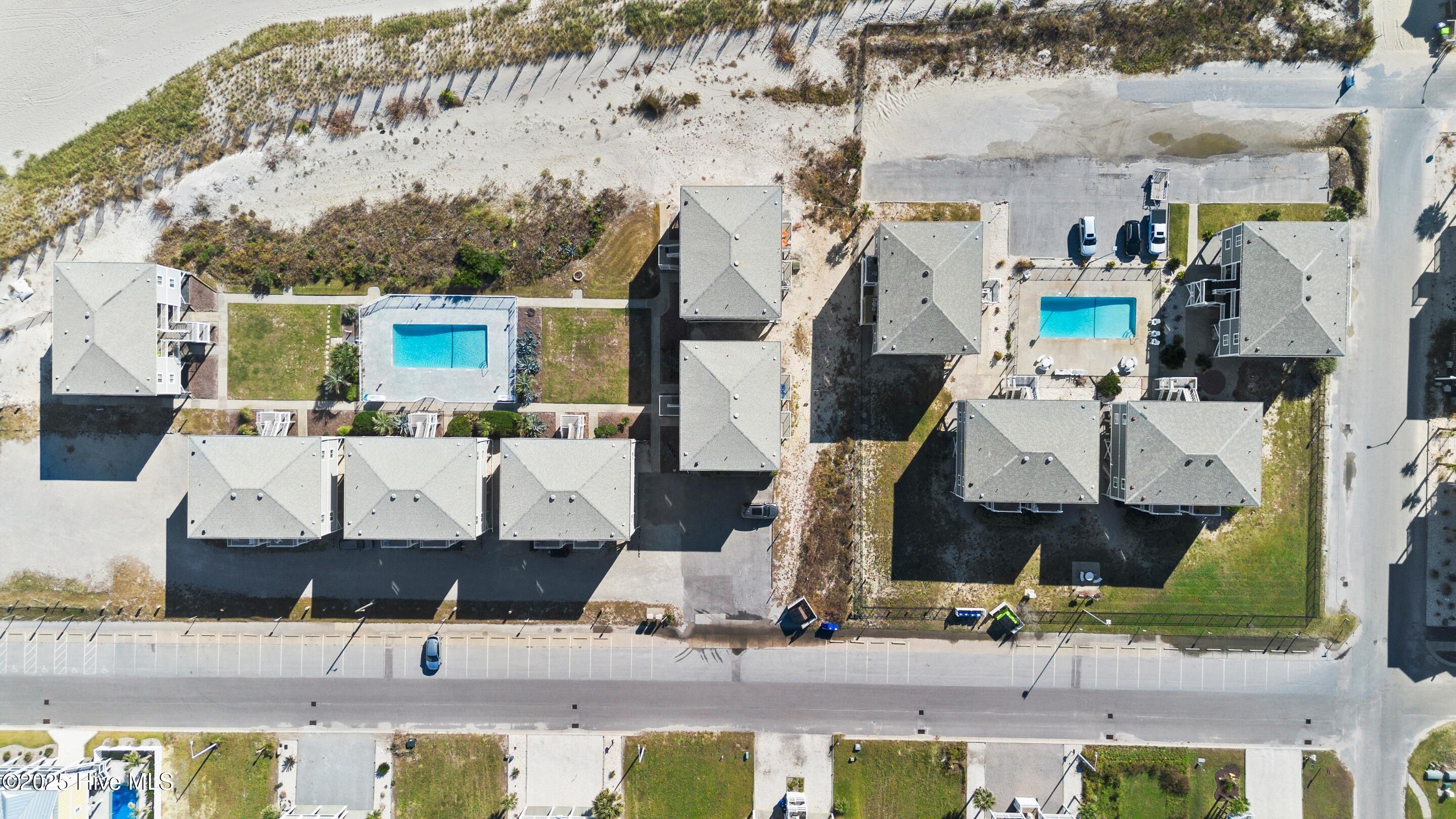 100543240 | Photo 41