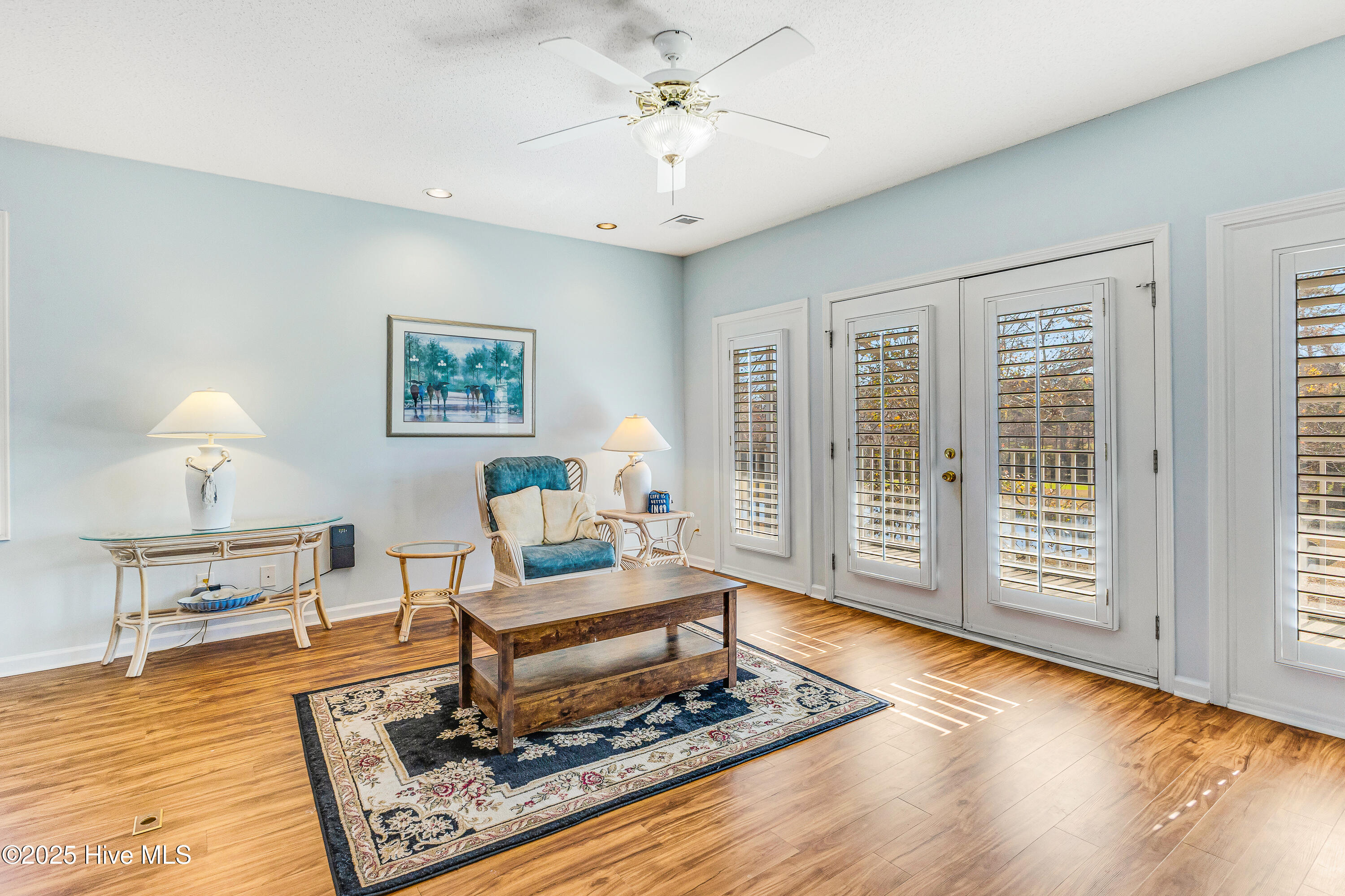 100544193 | Photo 14