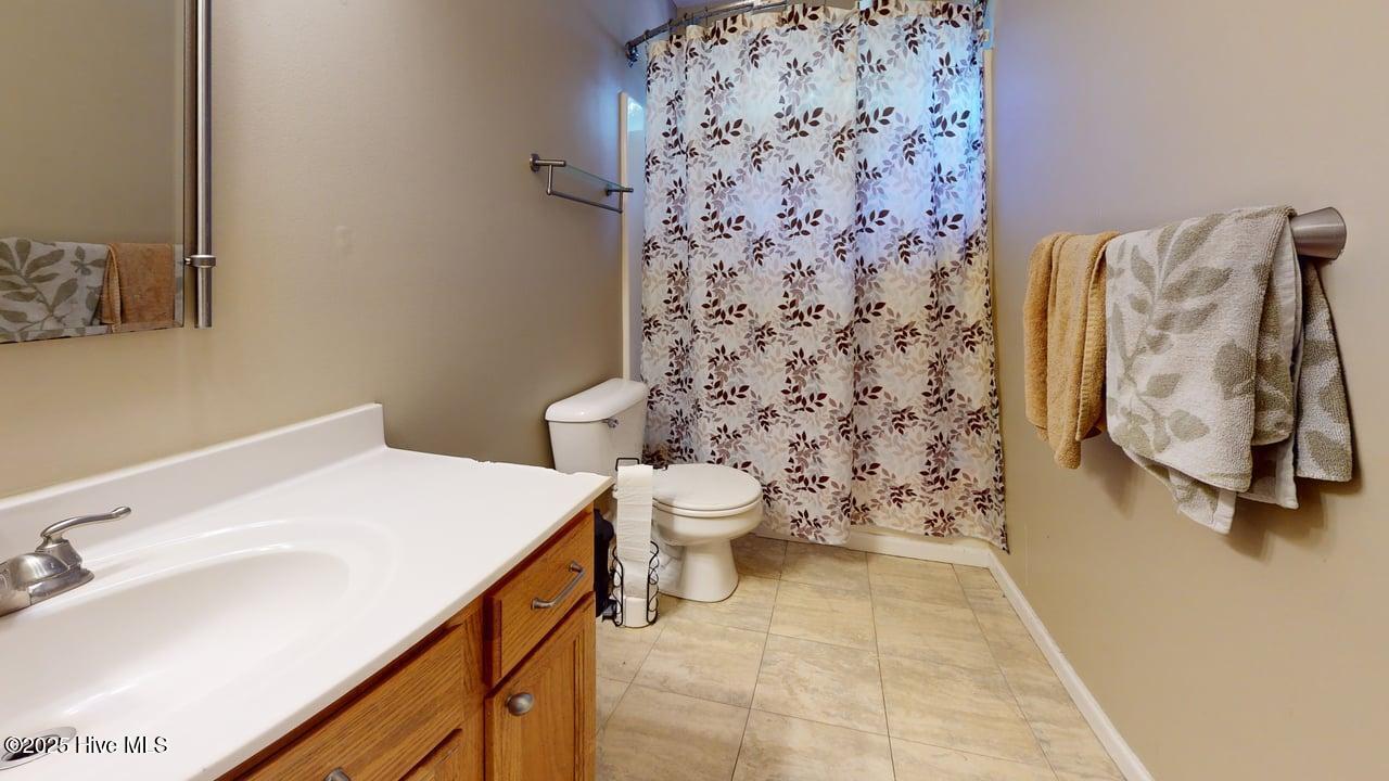 100541217 | Photo 26