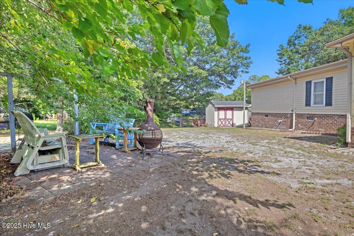 100518805 | Photo 44